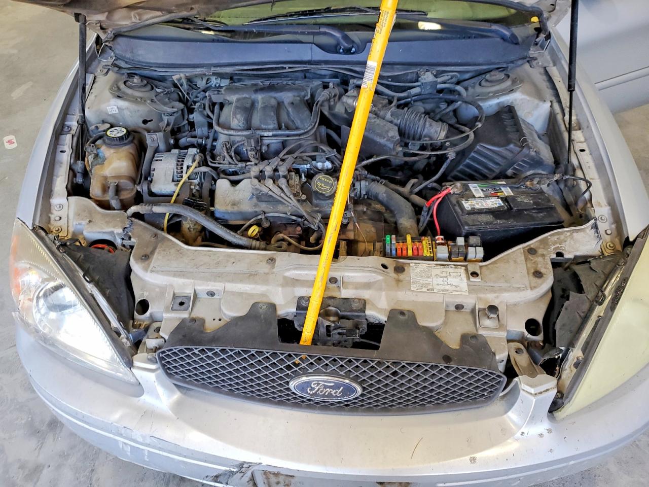 2005 Ford Taurus Se Silver vin: 1FAFP53225A151431
