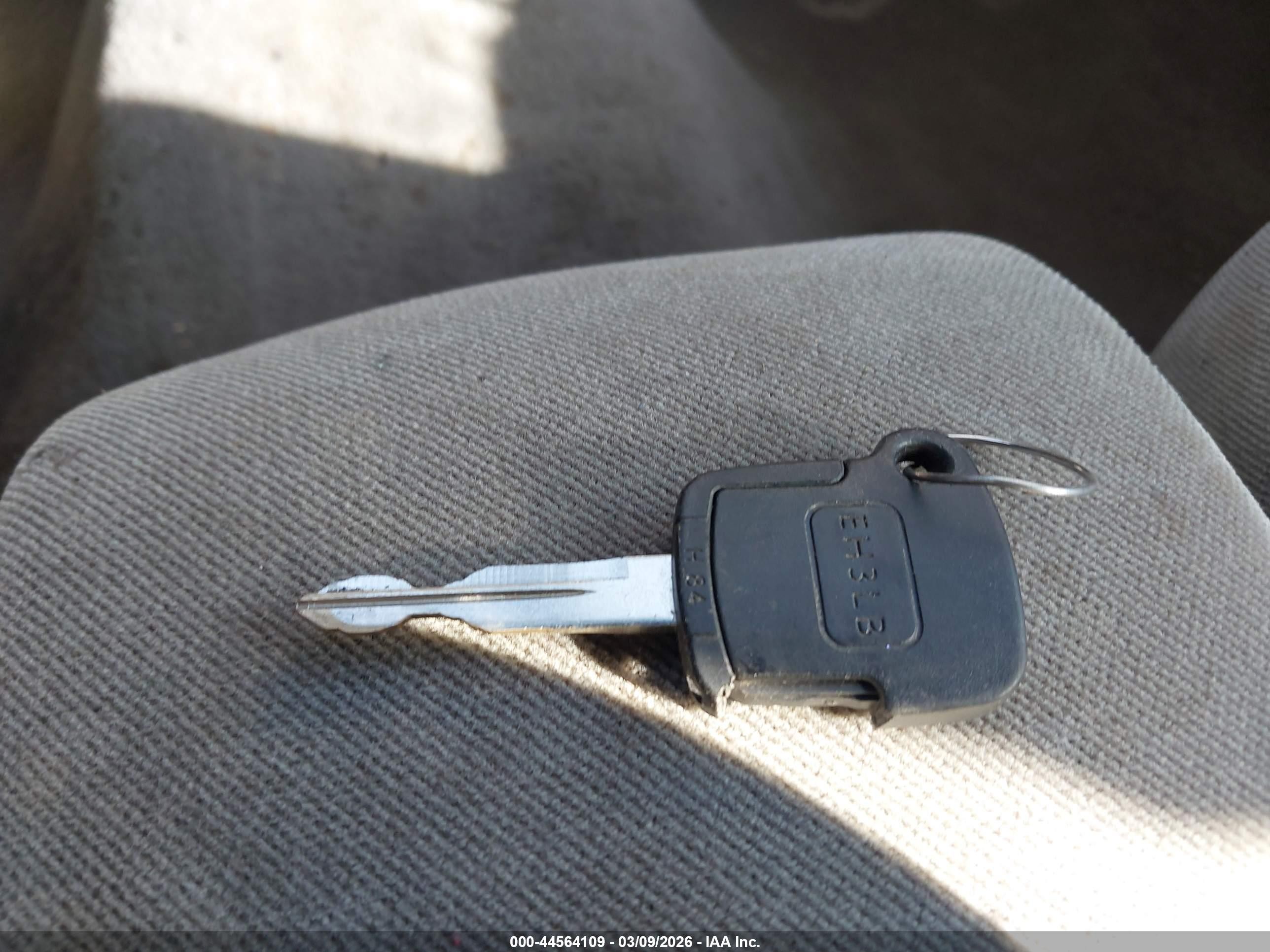 2001 Ford Taurus Se Blue vin: 1FAFP53251A239111