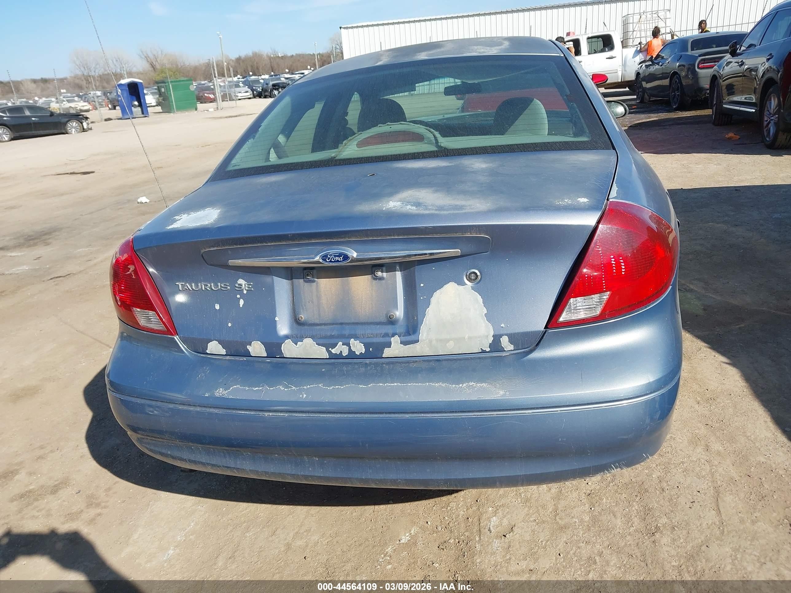 2001 Ford Taurus Se Blue vin: 1FAFP53251A239111