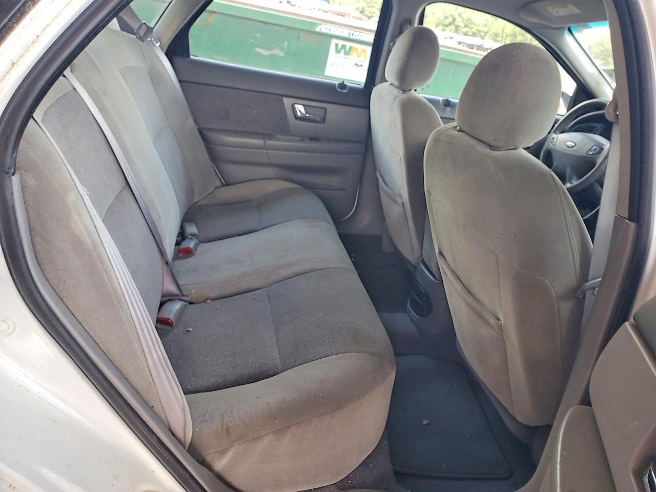 2002 Ford Taurus Se White vin: 1FAFP53252G232478