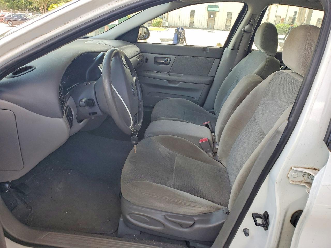2002 Ford Taurus Se White vin: 1FAFP53252G232478