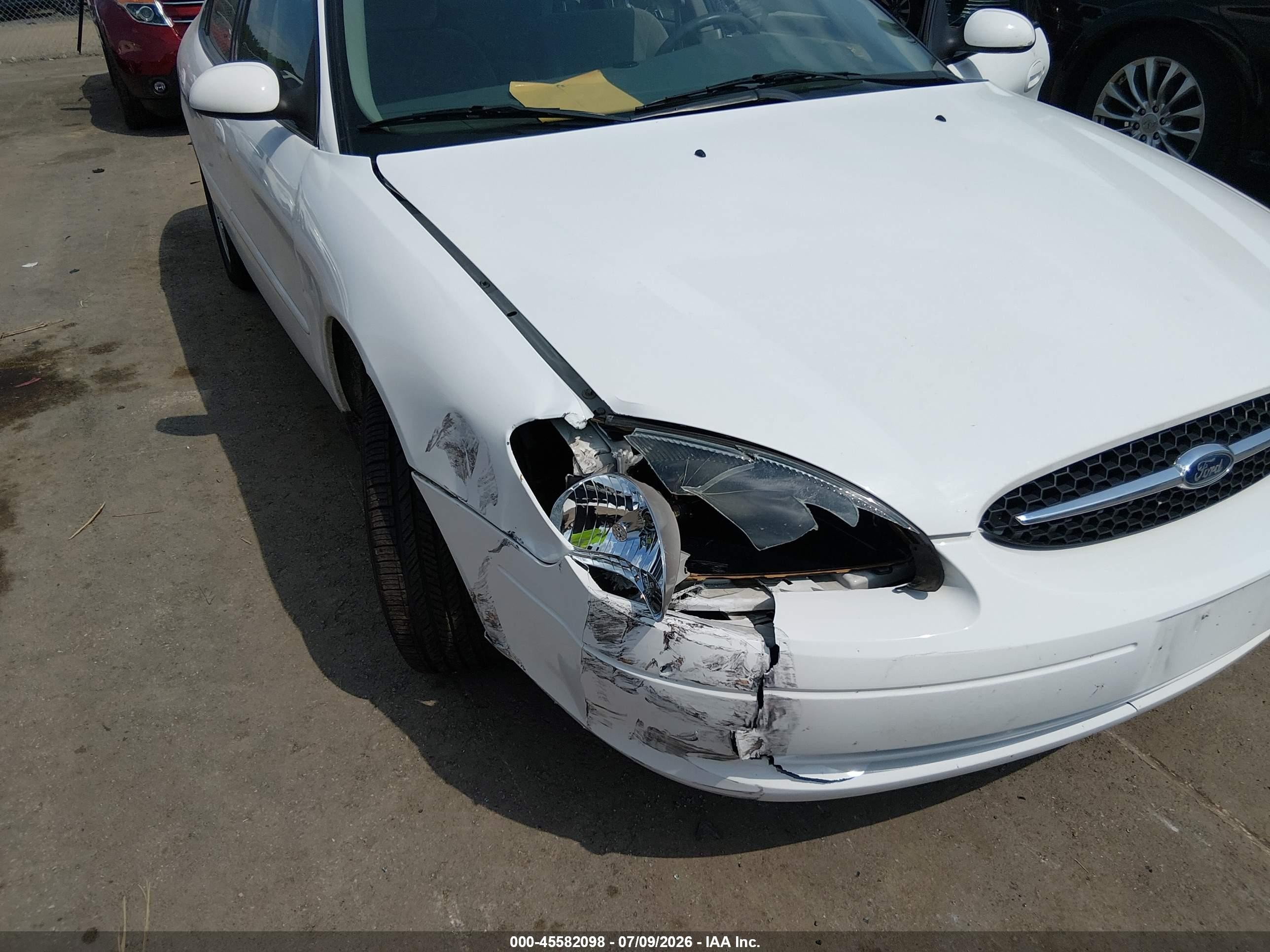 2003 Ford Taurus Se White vin: 1FAFP53253G195496