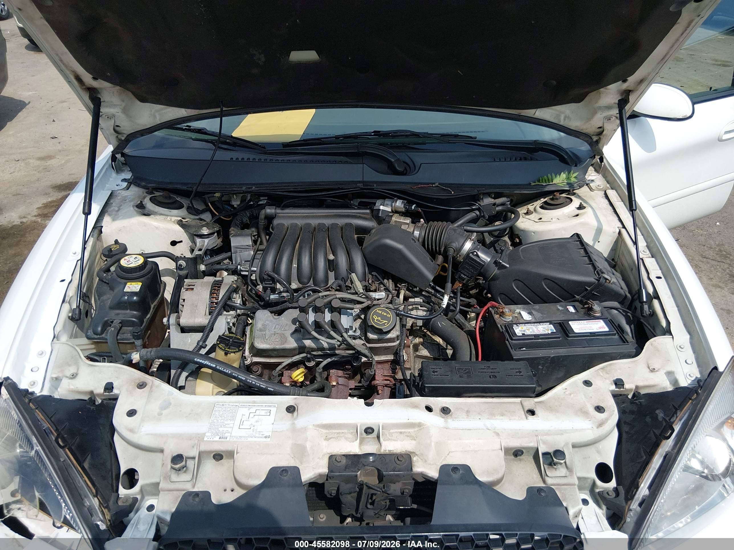 2003 Ford Taurus Se White vin: 1FAFP53253G195496