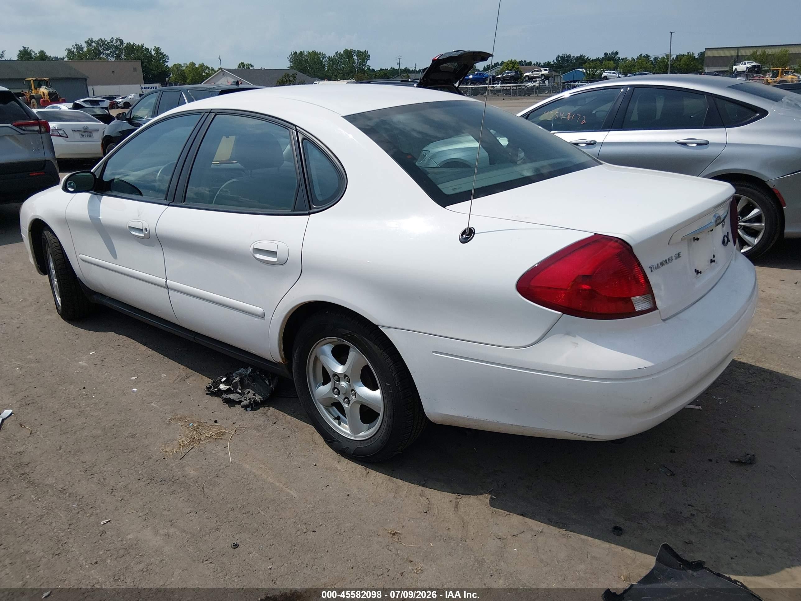 2003 Ford Taurus Se White vin: 1FAFP53253G195496