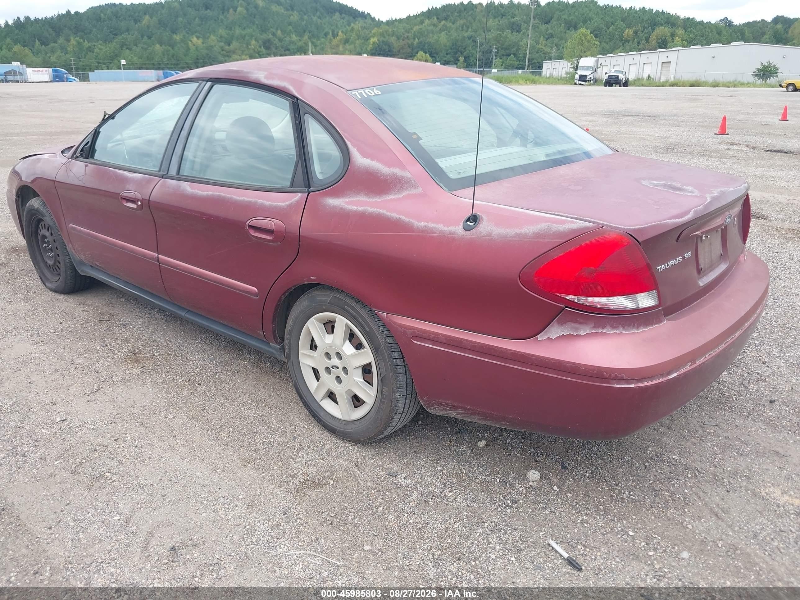 2005 Ford Taurus Se Maroon vin: 1FAFP53255A242564