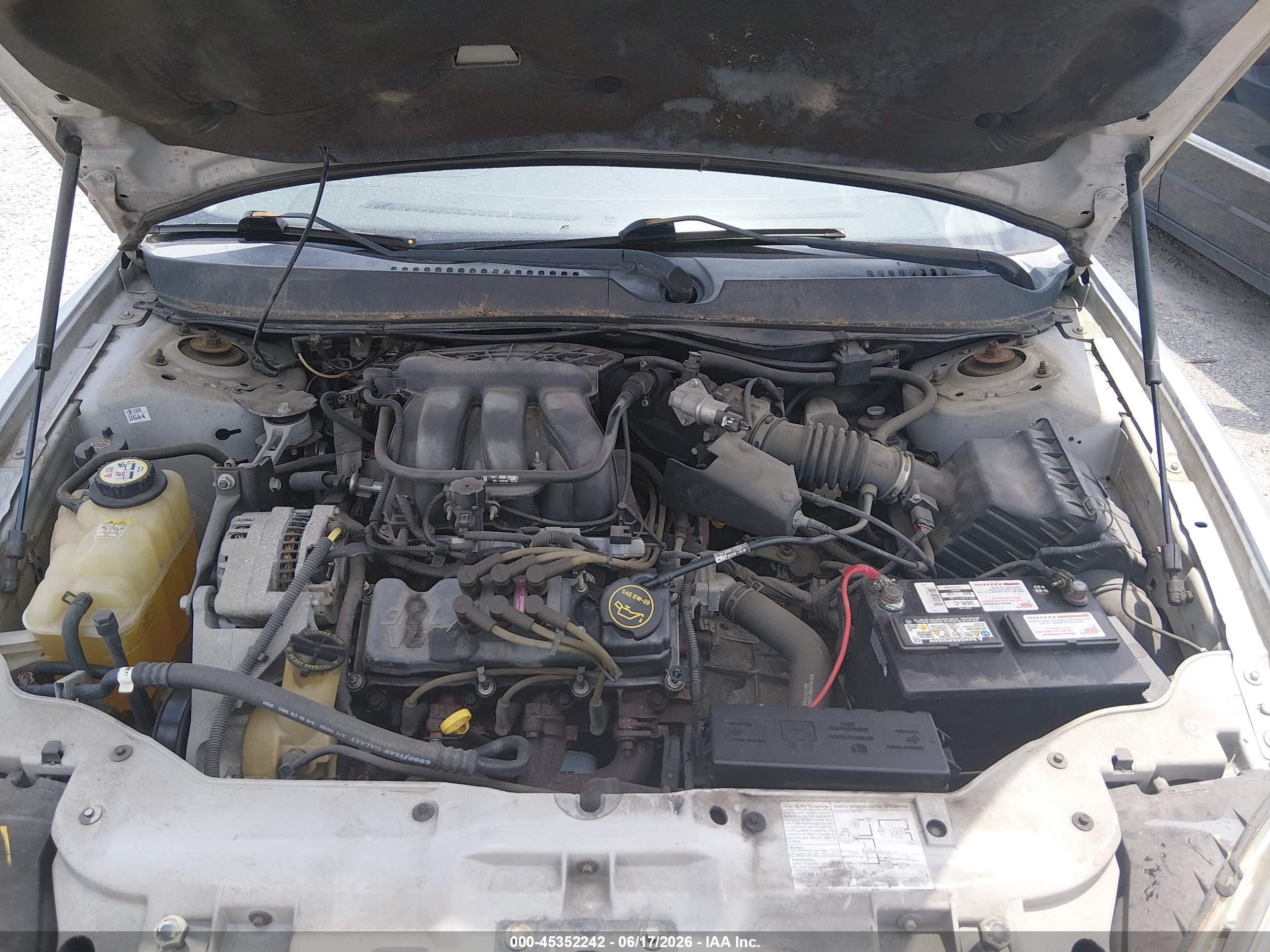 2004 Ford Taurus Se Silver vin: 1FAFP53264A176783