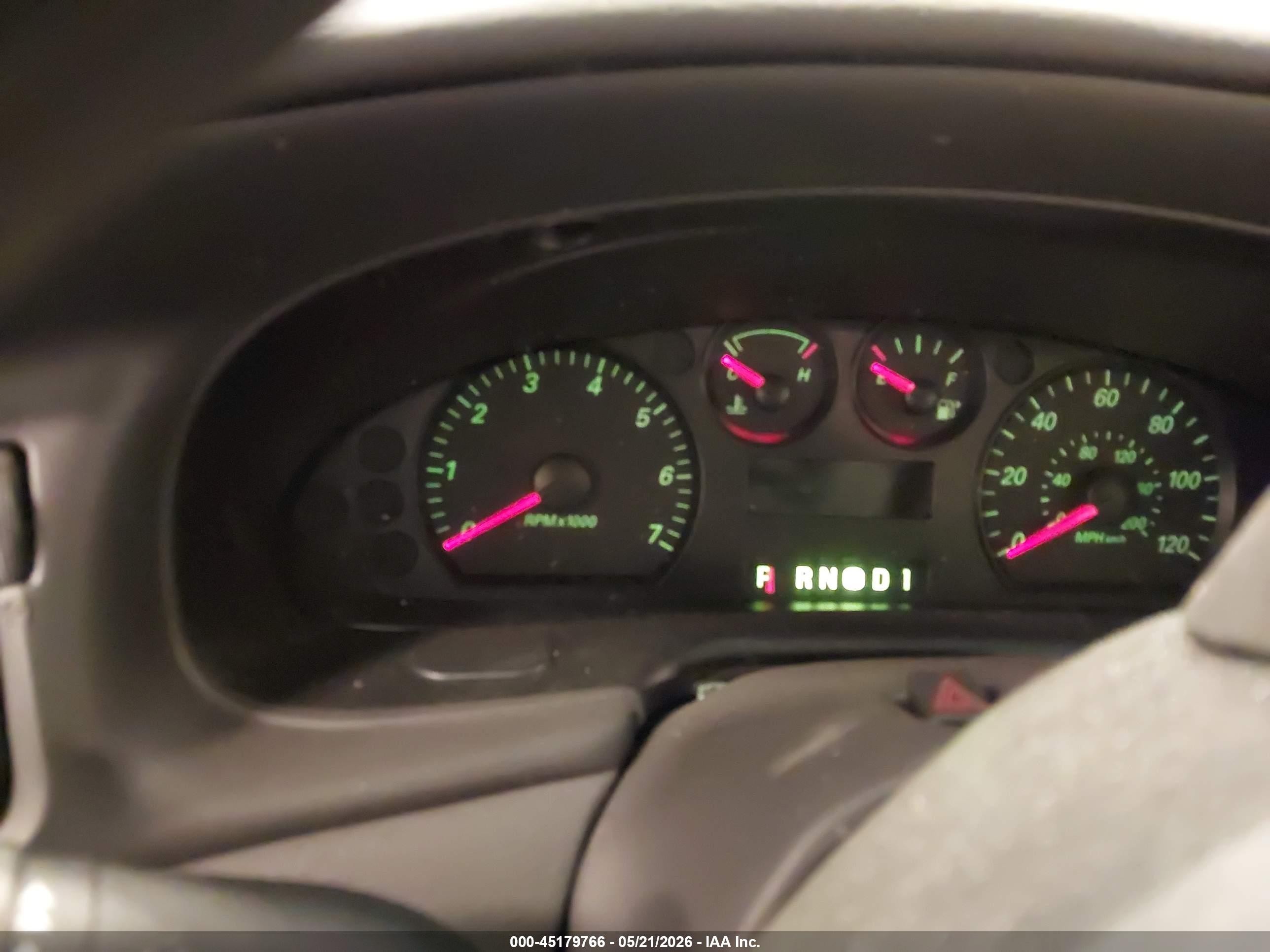 2005 Ford Taurus Se Silver vin: 1FAFP53265A150444