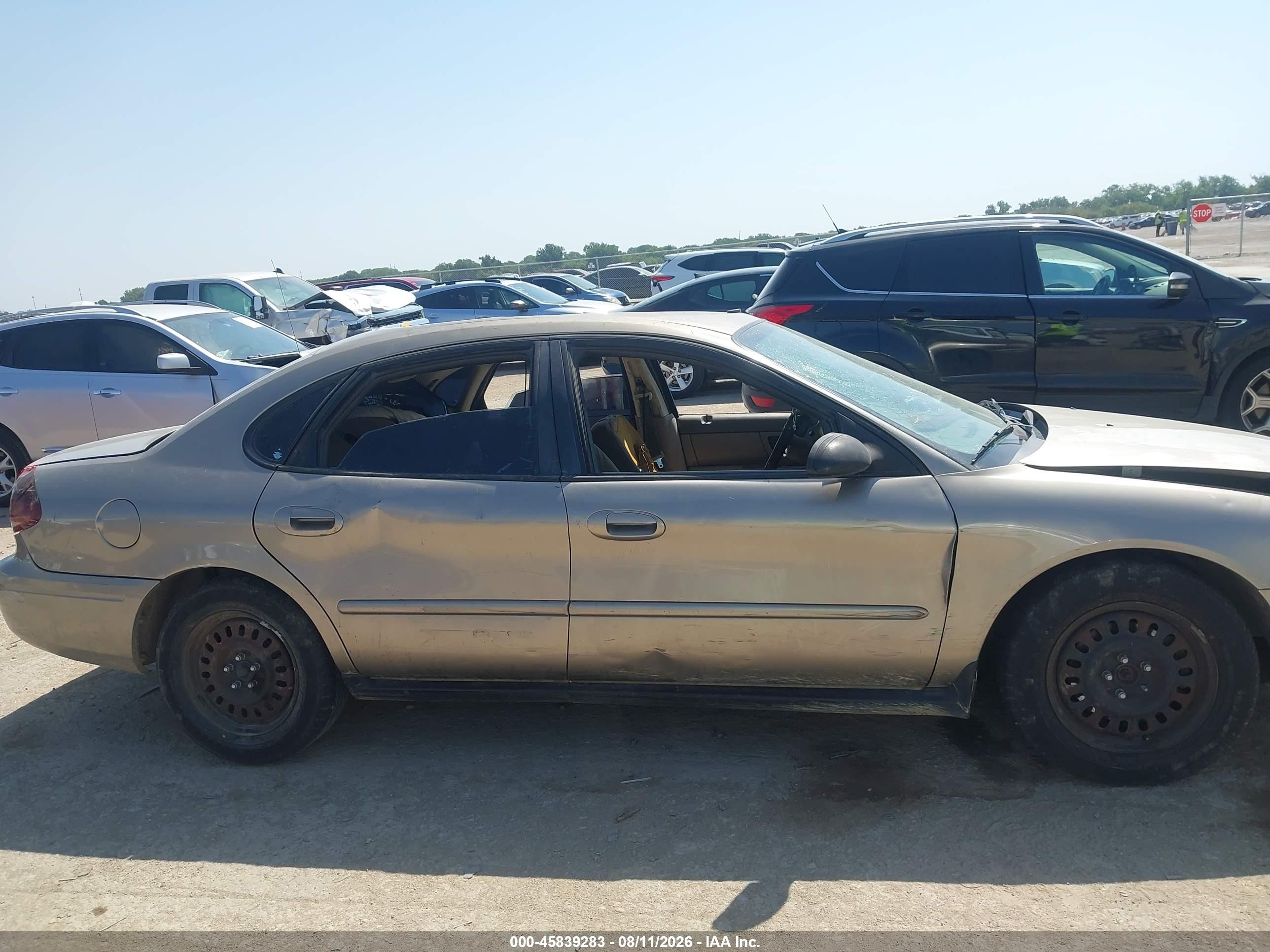 2005 Ford Taurus Se Tan vin: 1FAFP53265A153294
