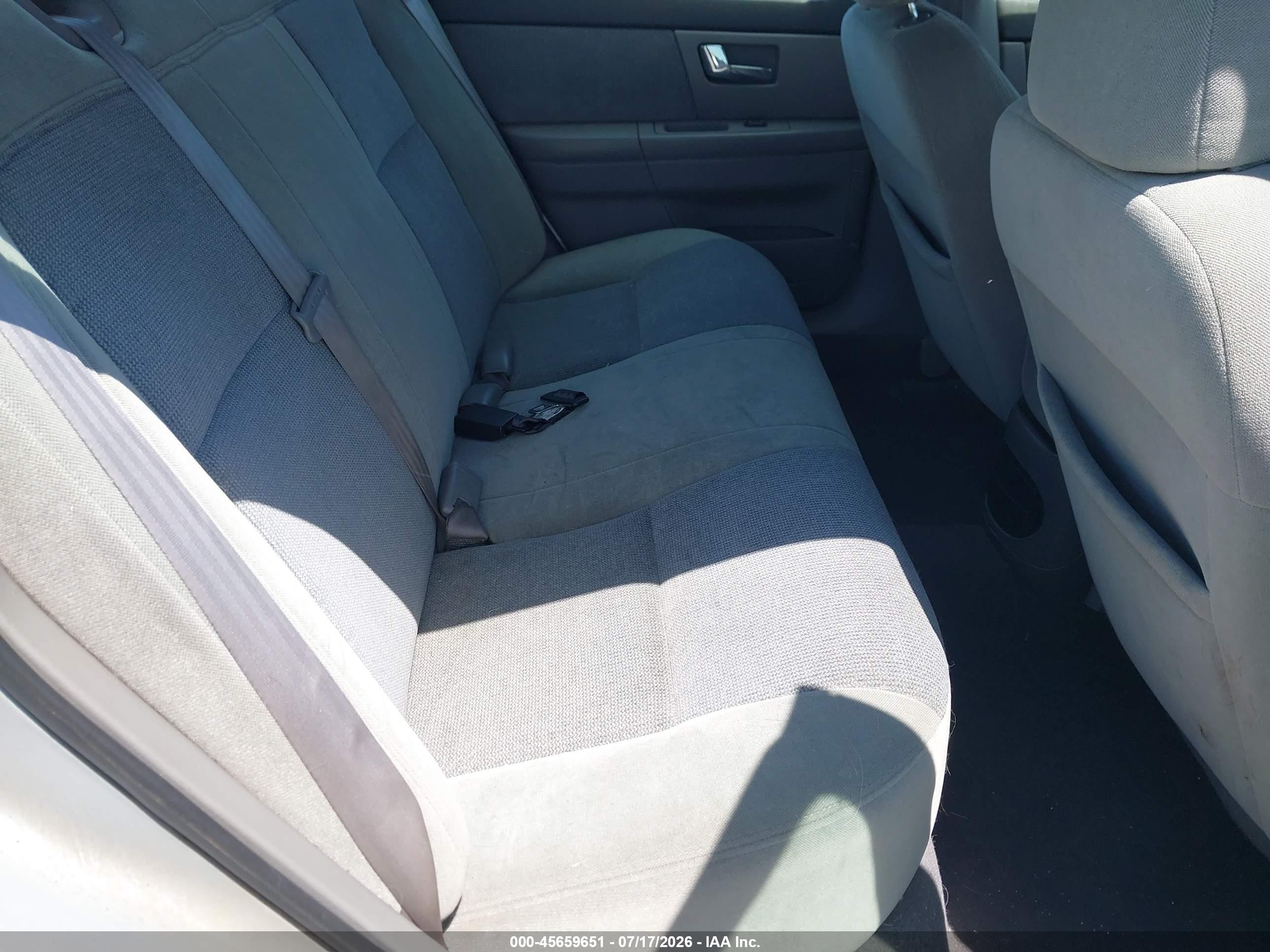 2000 Ford Taurus Se Gray vin: 1FAFP5326YG174888