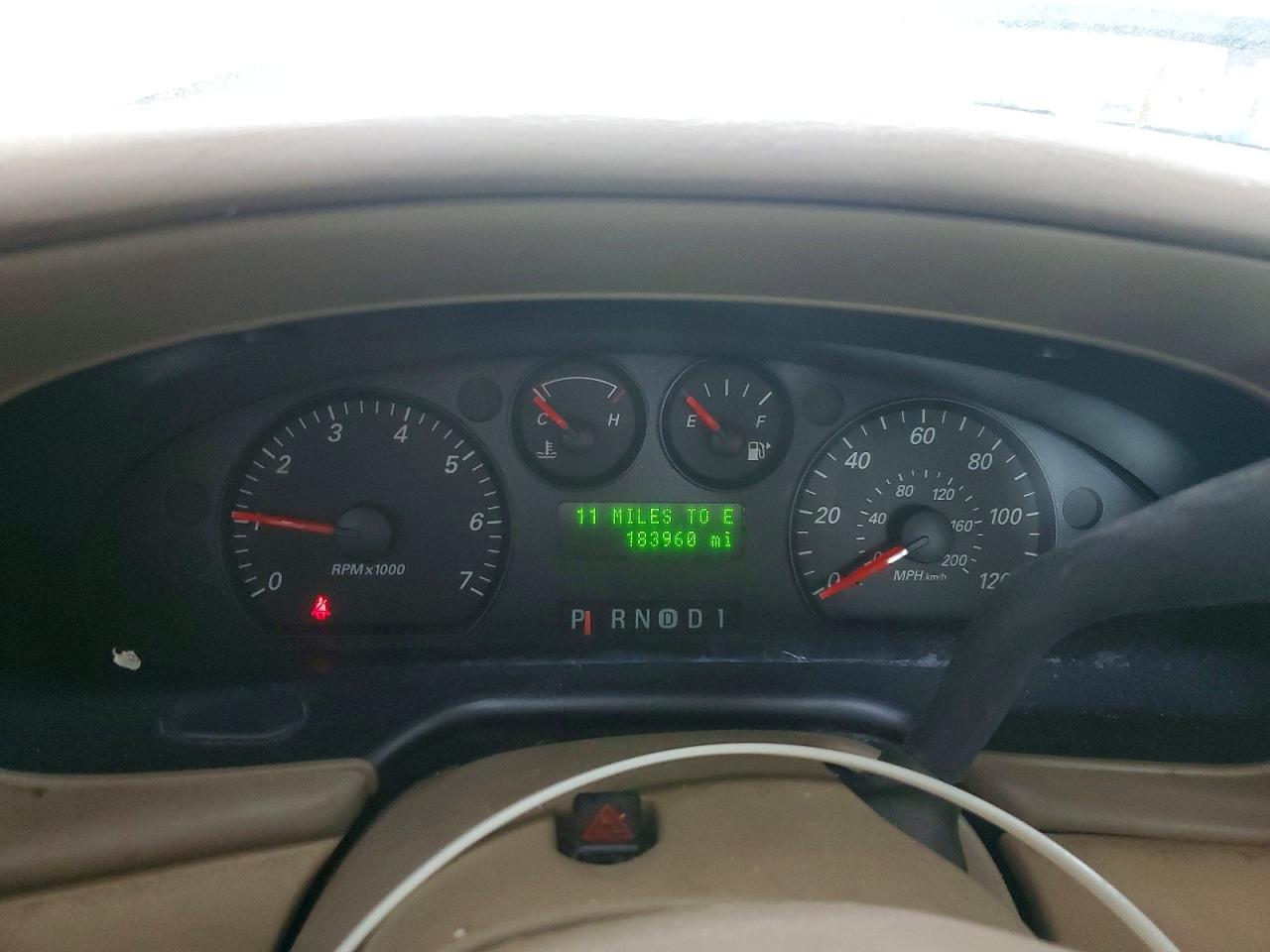 2004 Ford Taurus Se White vin: 1FAFP53274A198453