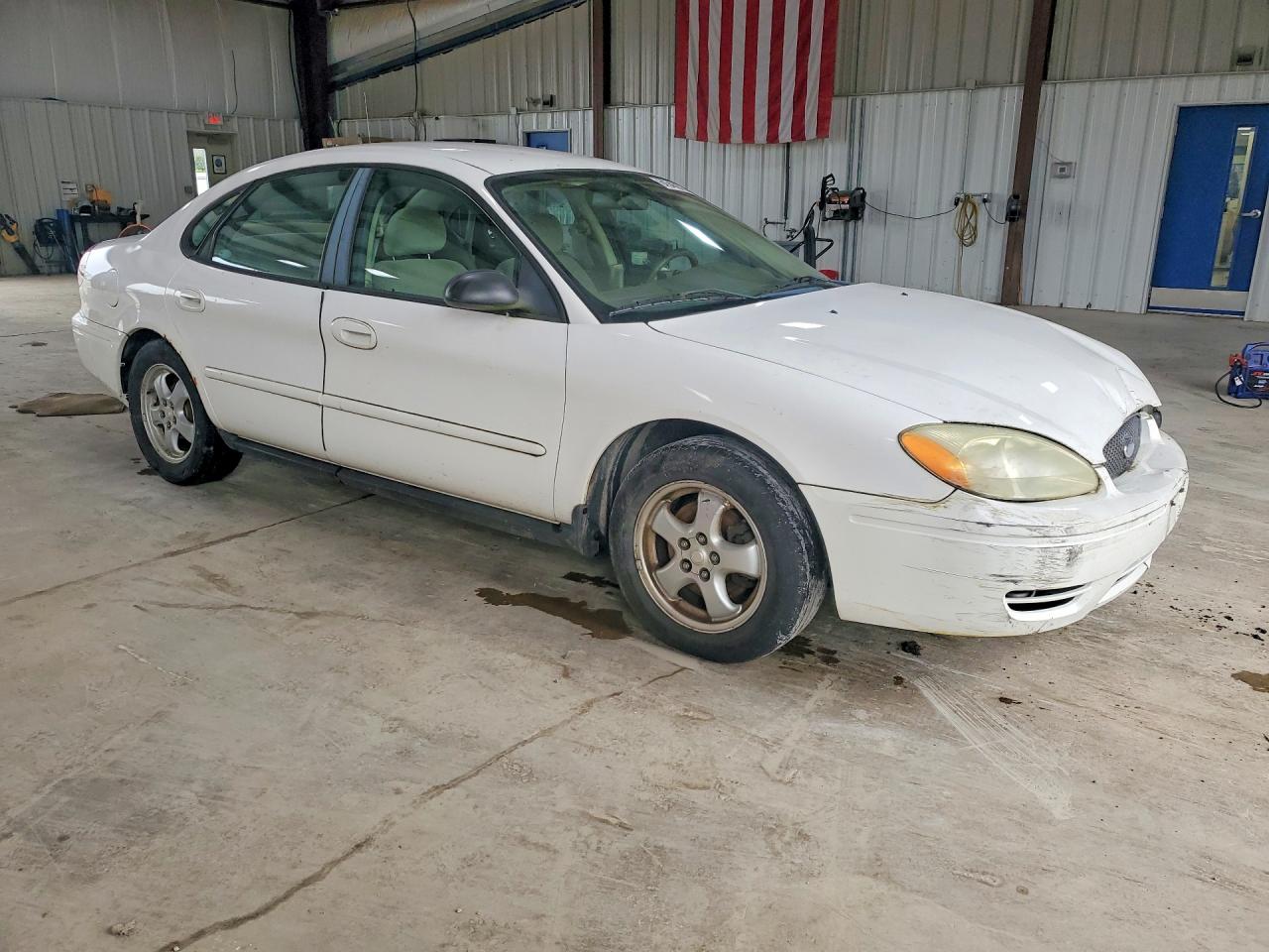 2004 Ford Taurus Se White vin: 1FAFP53274A198453