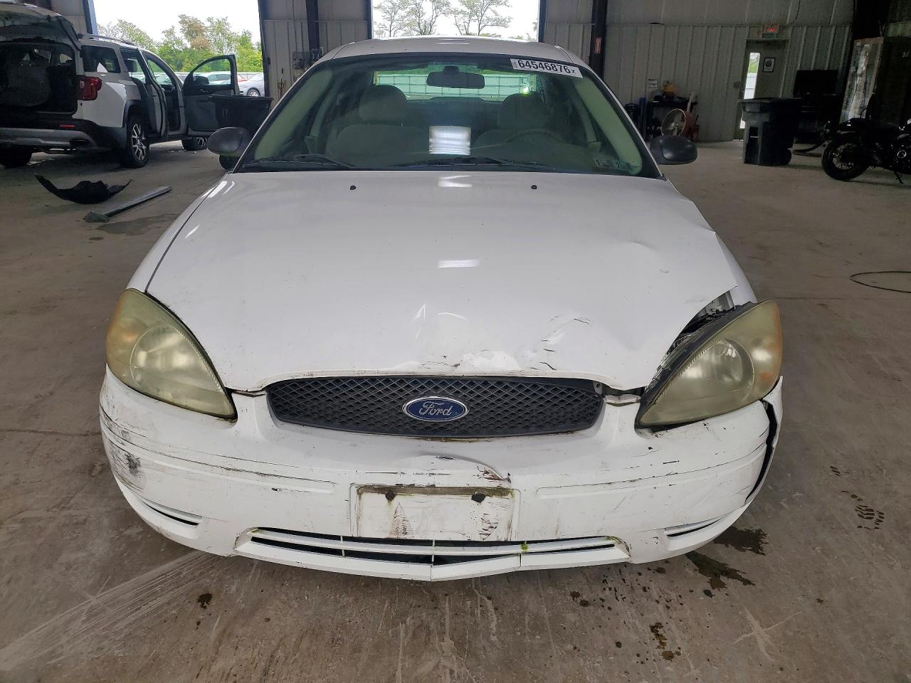 2004 Ford Taurus Se White vin: 1FAFP53274A198453