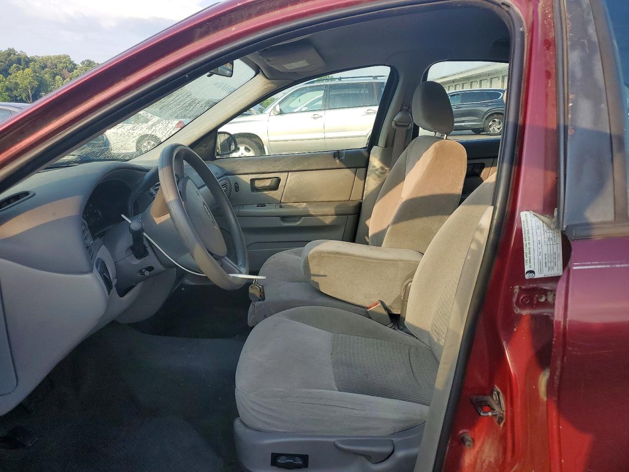 2005 Ford Taurus Se Red vin: 1FAFP53275A142689