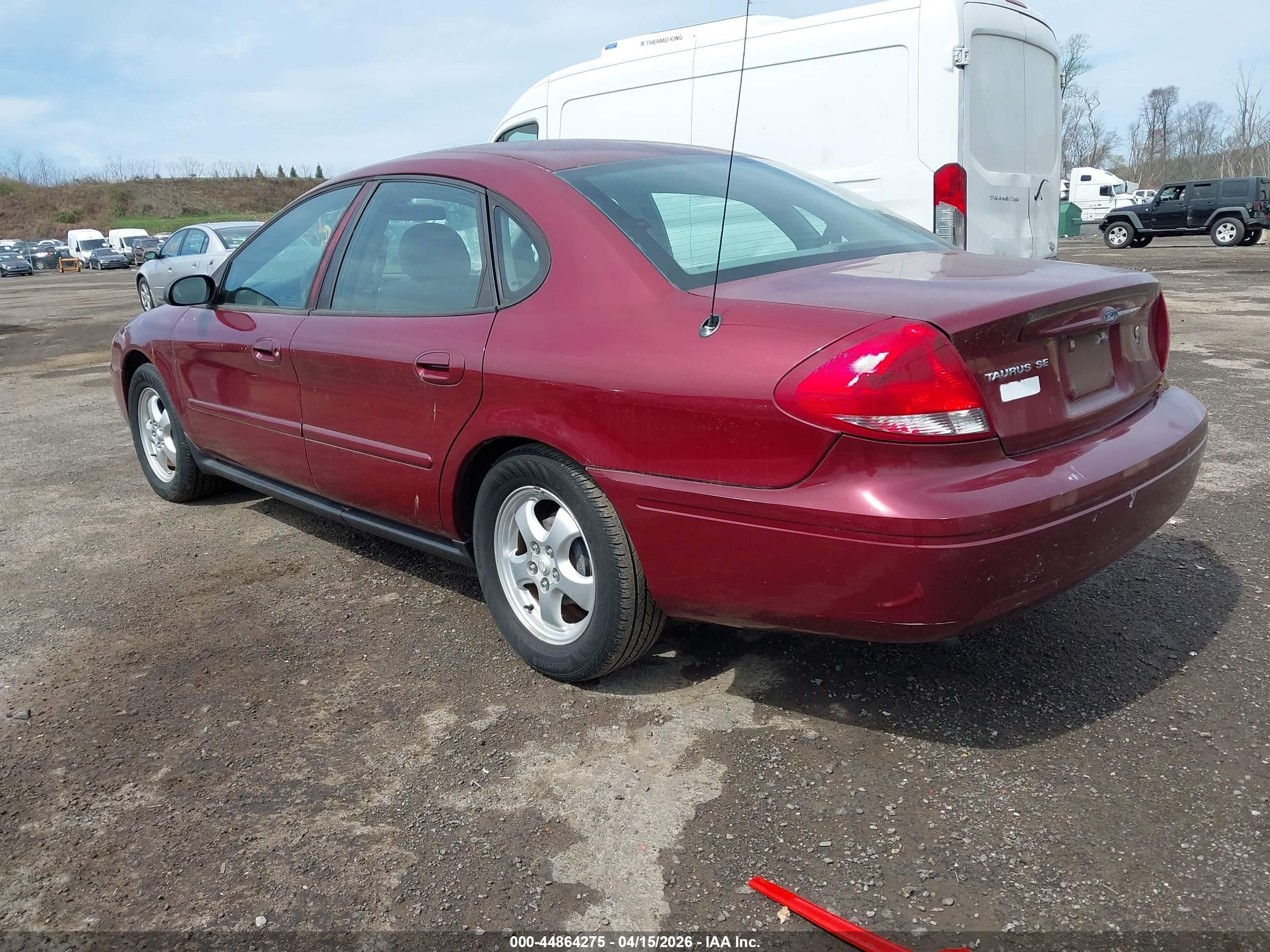 2005 Ford Taurus Se Burgundy vin: 1FAFP53285A112553