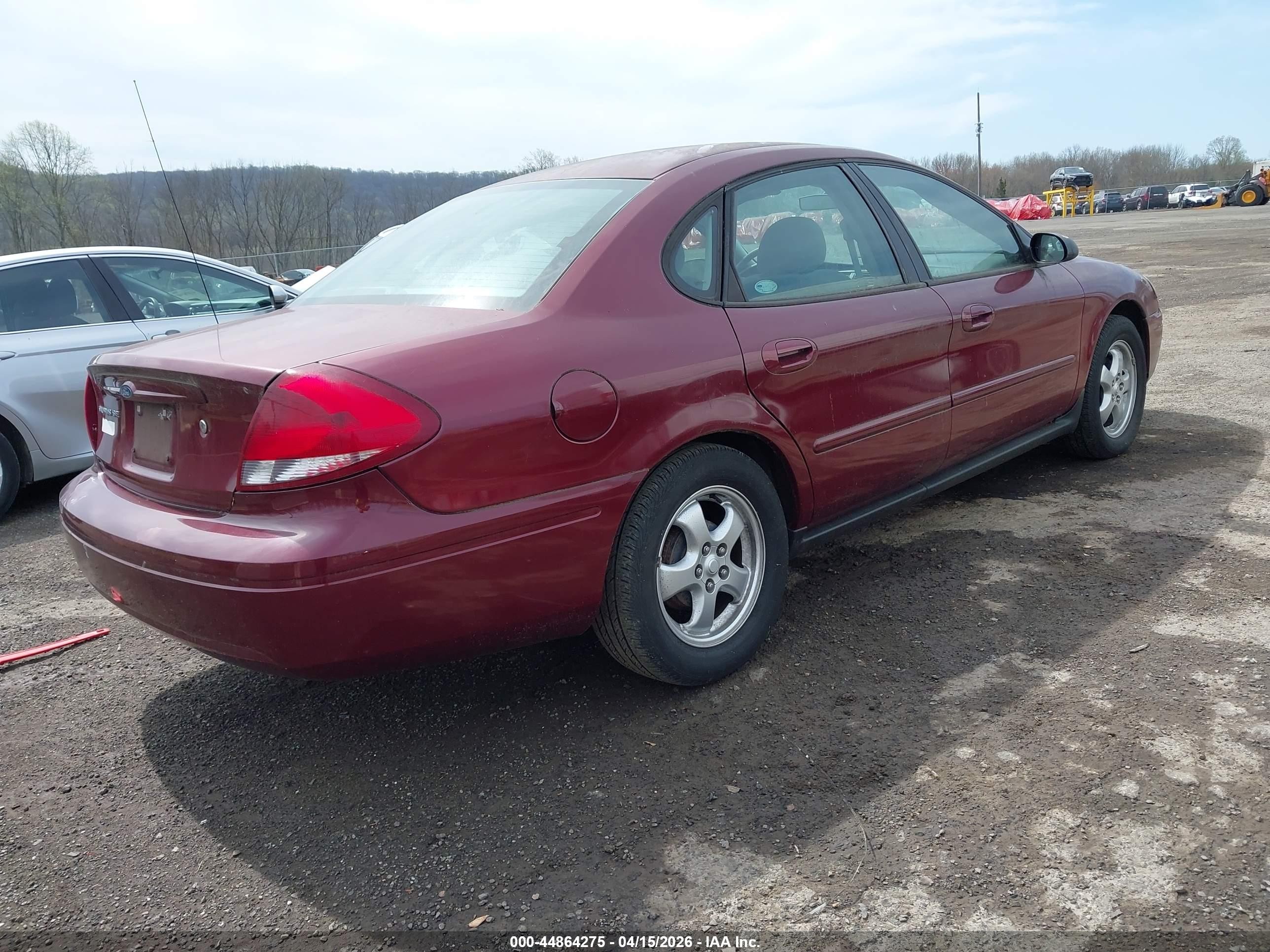 2005 Ford Taurus Se Burgundy vin: 1FAFP53285A112553