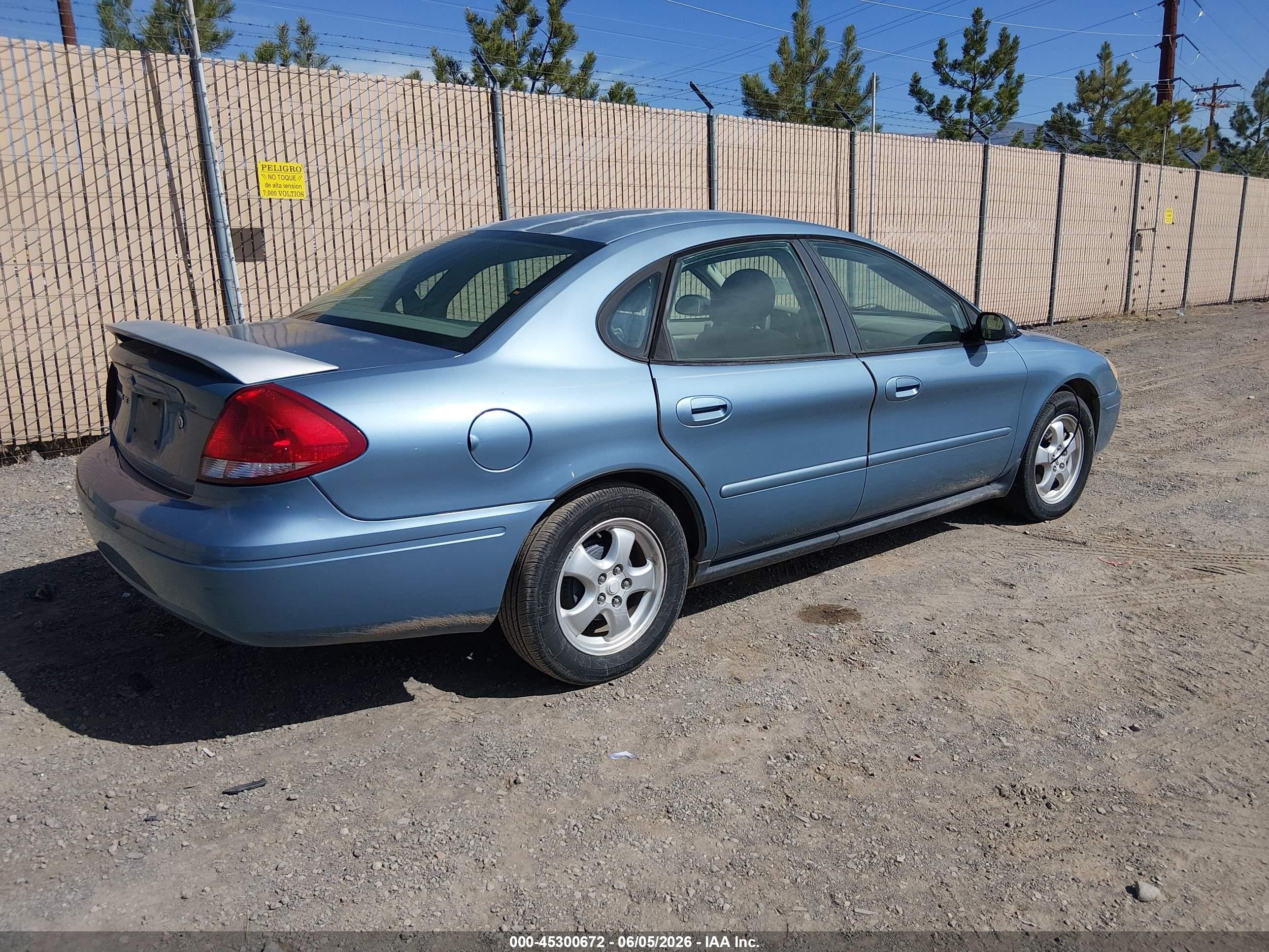 2005 Ford Taurus Se Blue vin: 1FAFP53285A236516