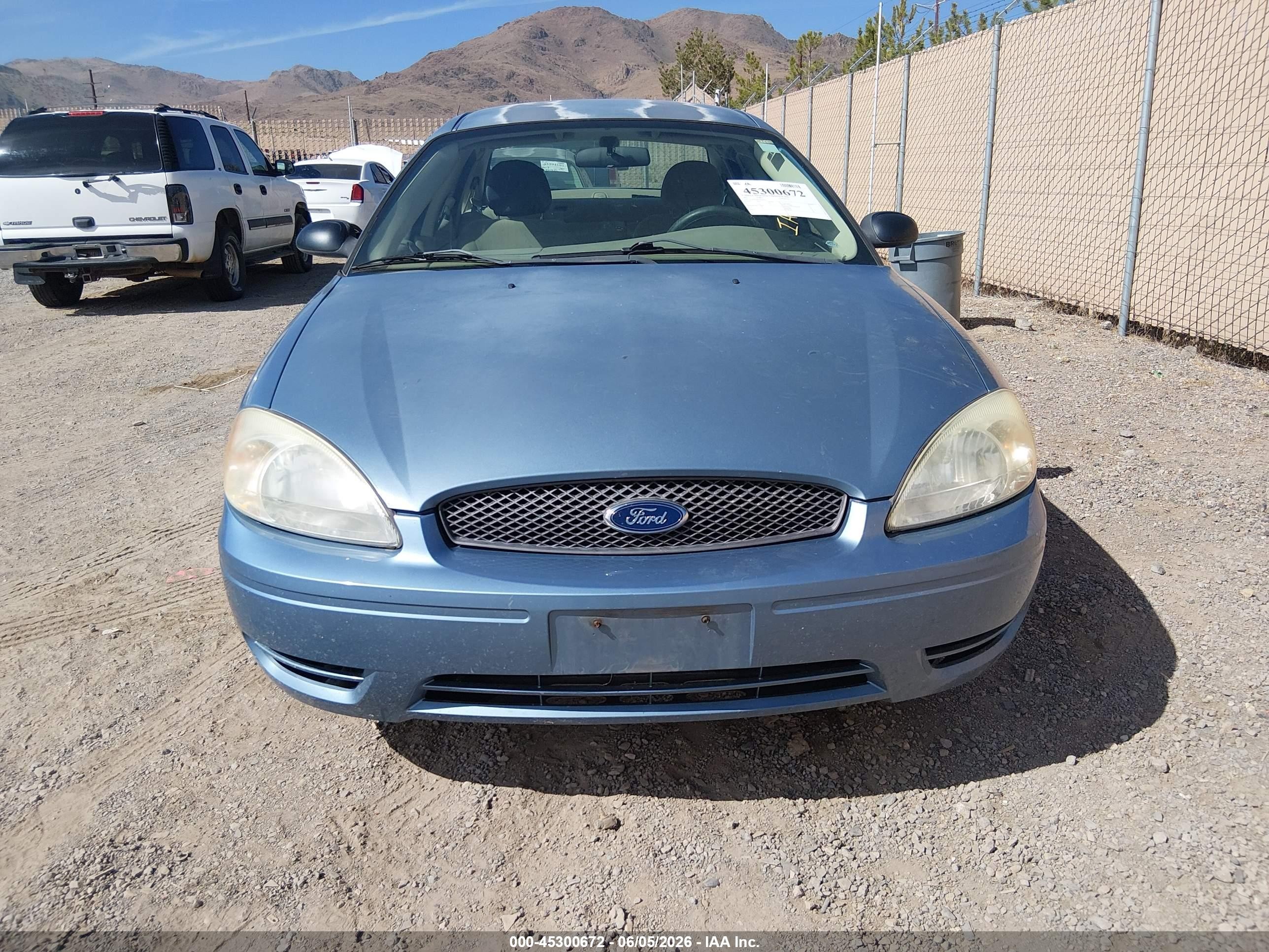 2005 Ford Taurus Se Blue vin: 1FAFP53285A236516