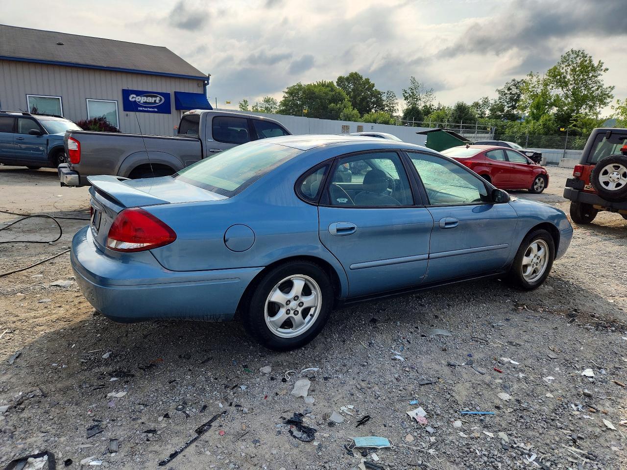2006 Ford Taurus Se Синий vin: 1FAFP53286A201363