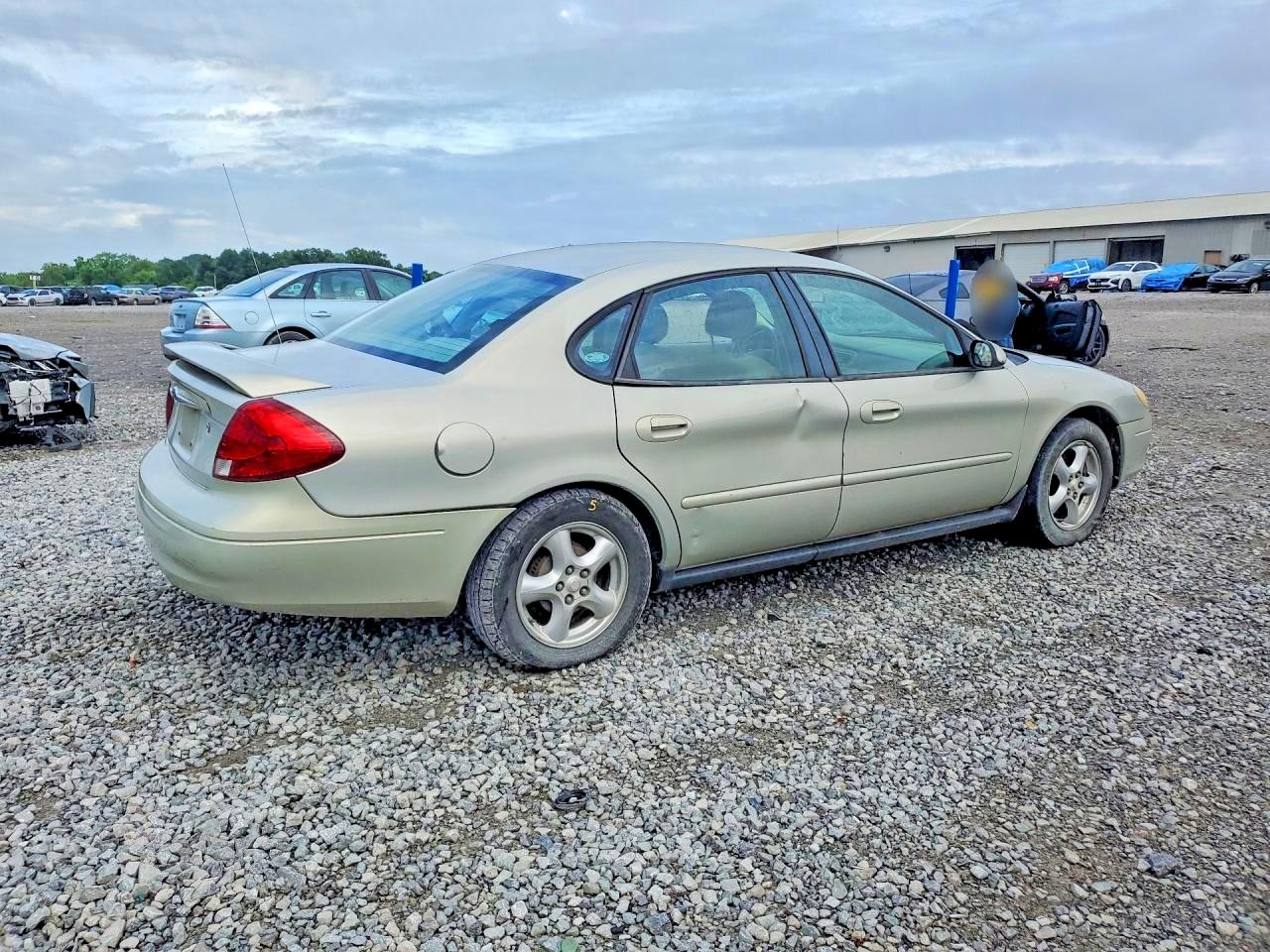 2003 Ford Taurus Se Silver vin: 1FAFP53293G182265
