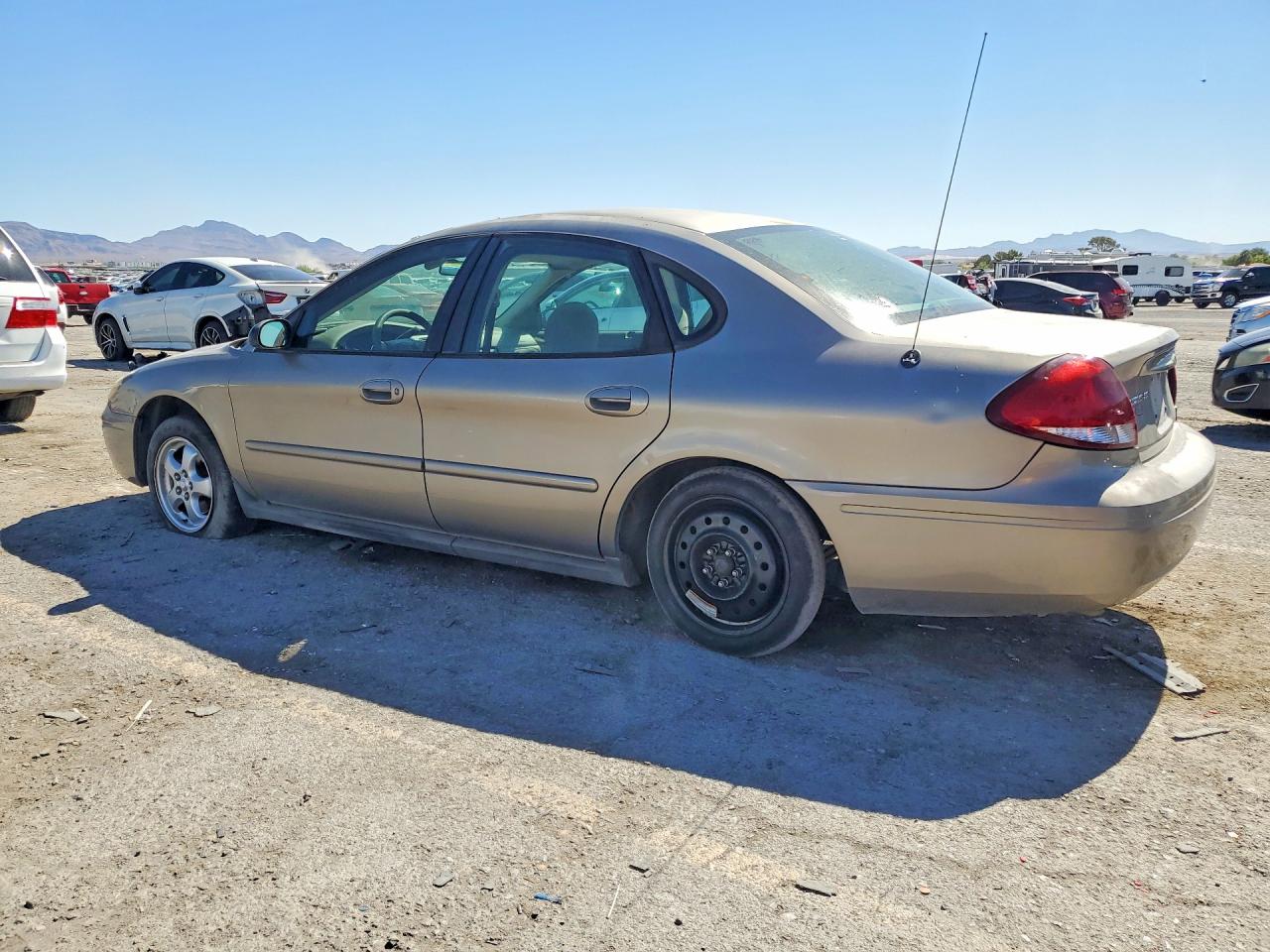 2005 Ford Taurus Se Gold vin: 1FAFP53295A137316