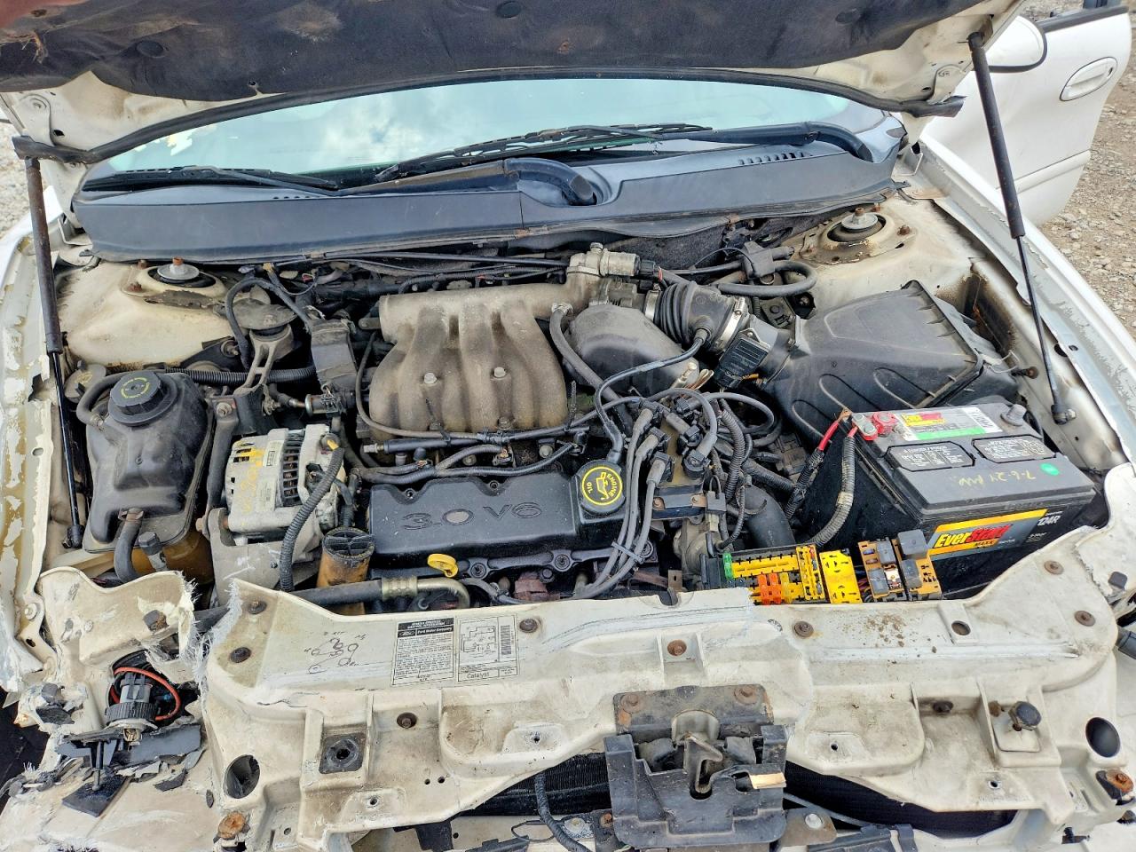 2000 Ford Taurus Se White vin: 1FAFP5329YG206782