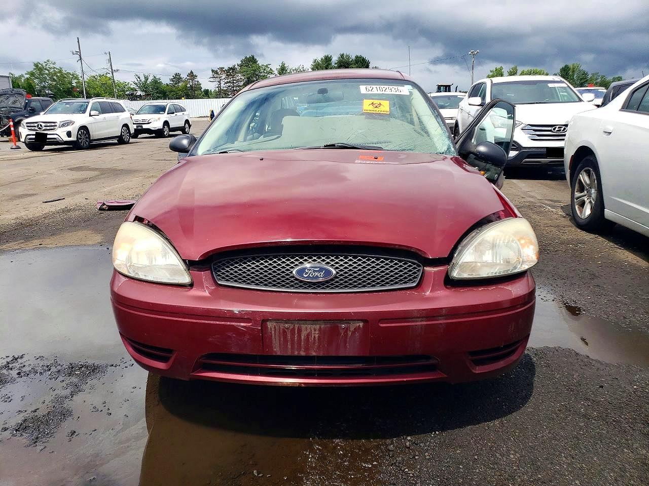 2005 Ford Taurus Se Burgundy vin: 1FAFP532X5A170258