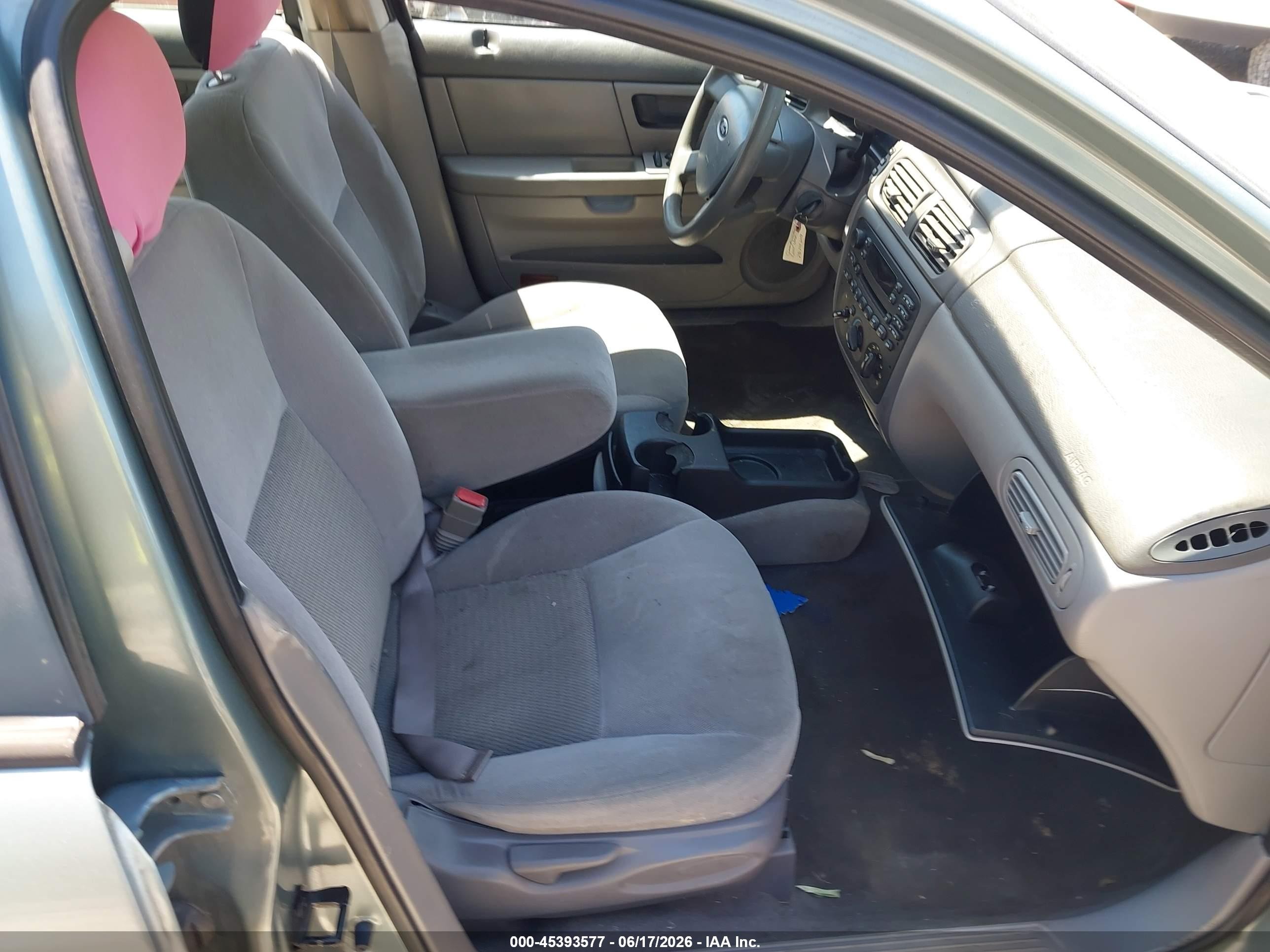 2005 Ford Taurus Se Синий vin: 1FAFP532X5A189750
