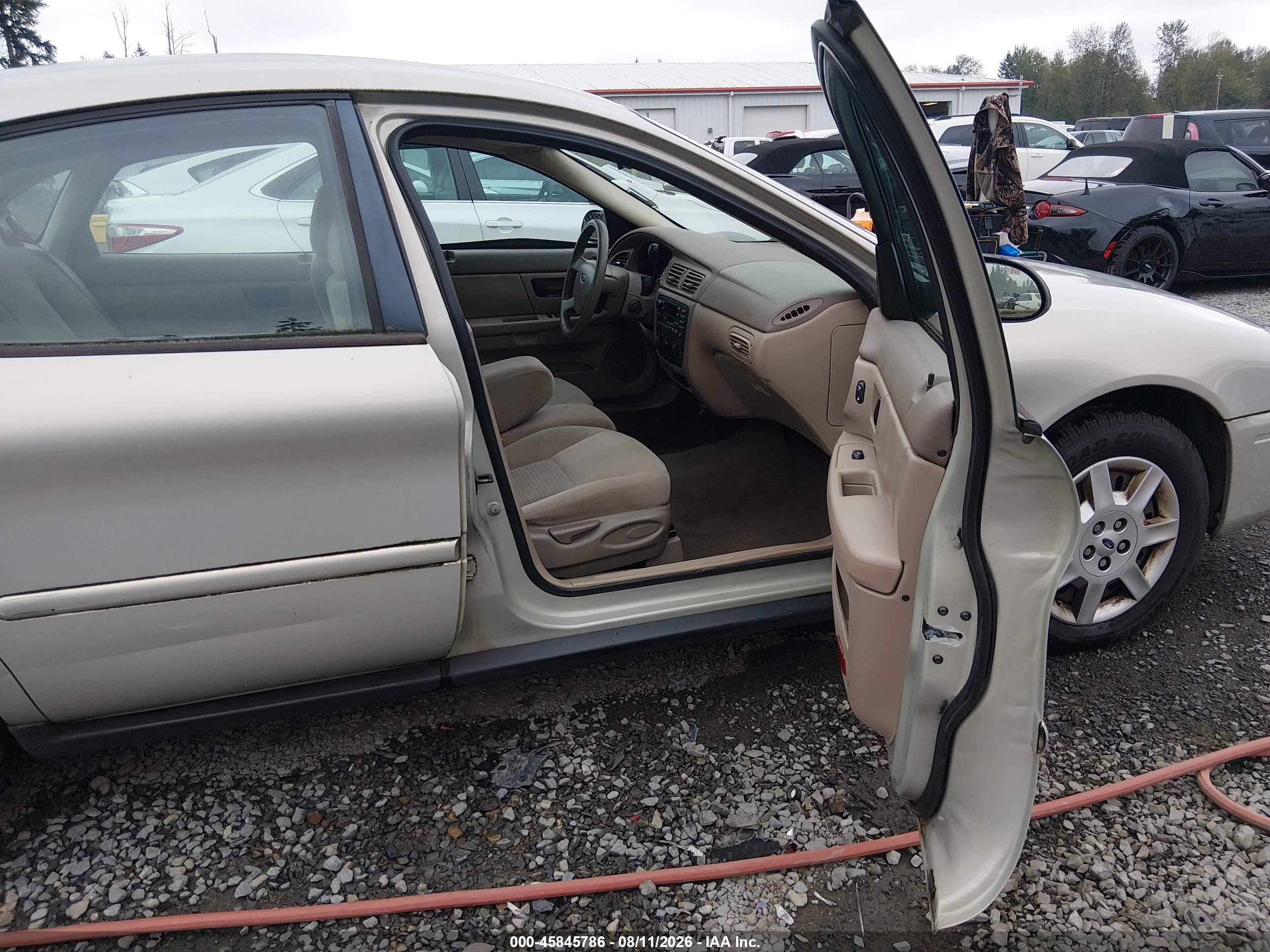 2005 Ford Taurus Se Gold vin: 1FAFP532X5A221600