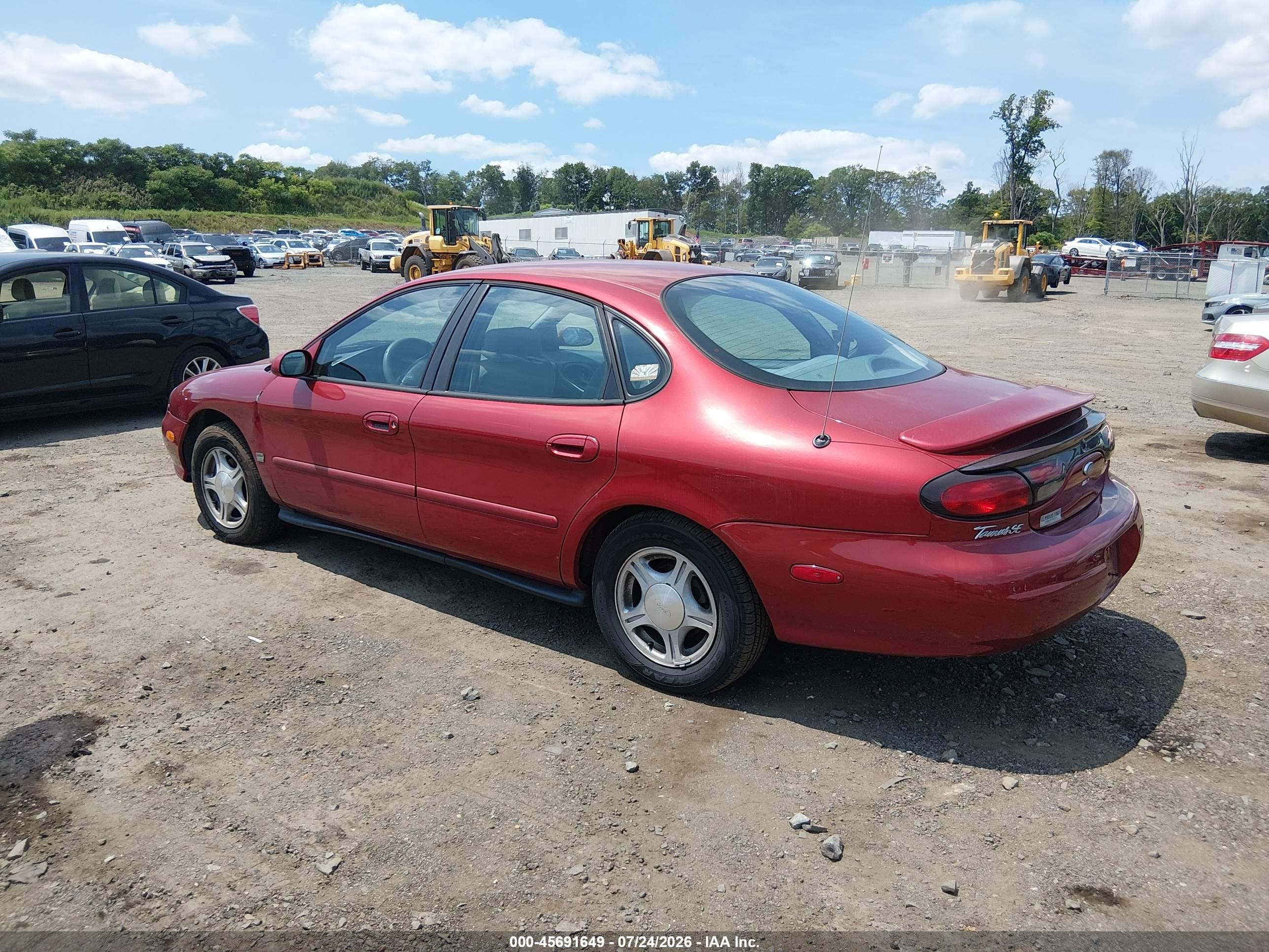 1999 Ford Taurus Se/se-ne Red vin: 1FAFP53S8XA131297