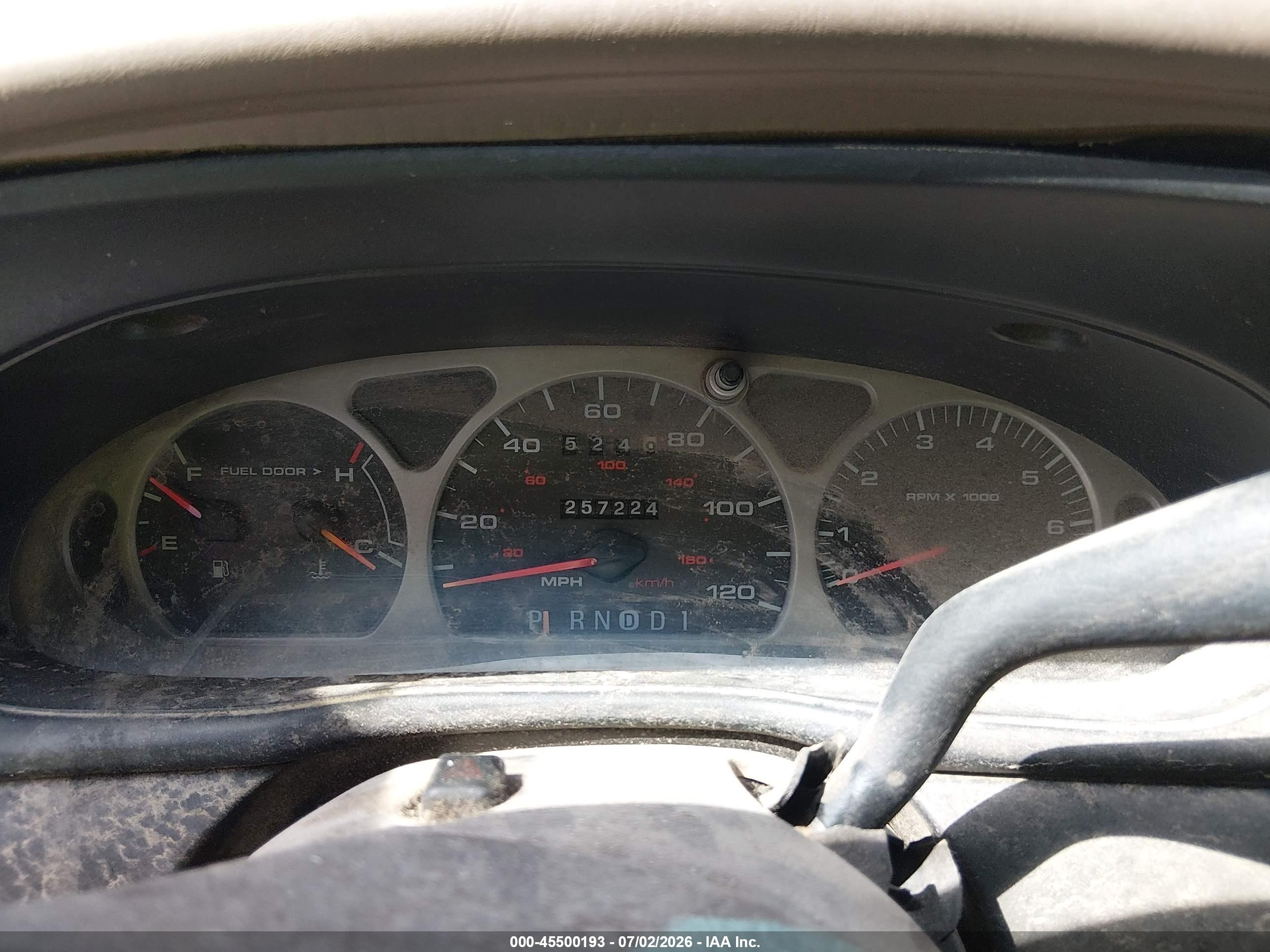 1999 Ford Taurus Se/se-ne White vin: 1FAFP53S9XG261635
