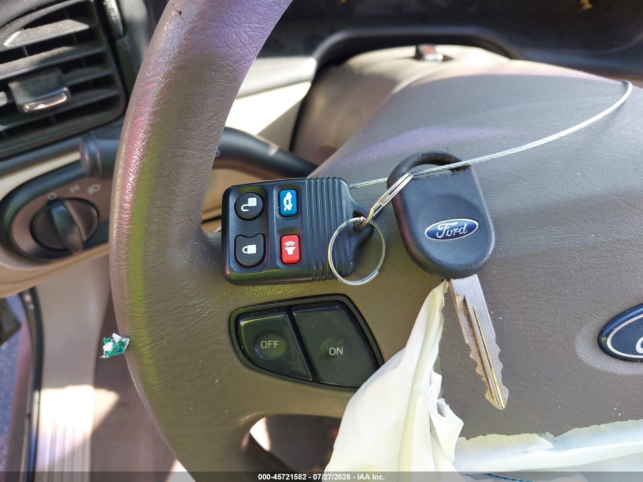 2002 Ford Taurus Se Standard Tan vin: 1FAFP53U02G216402