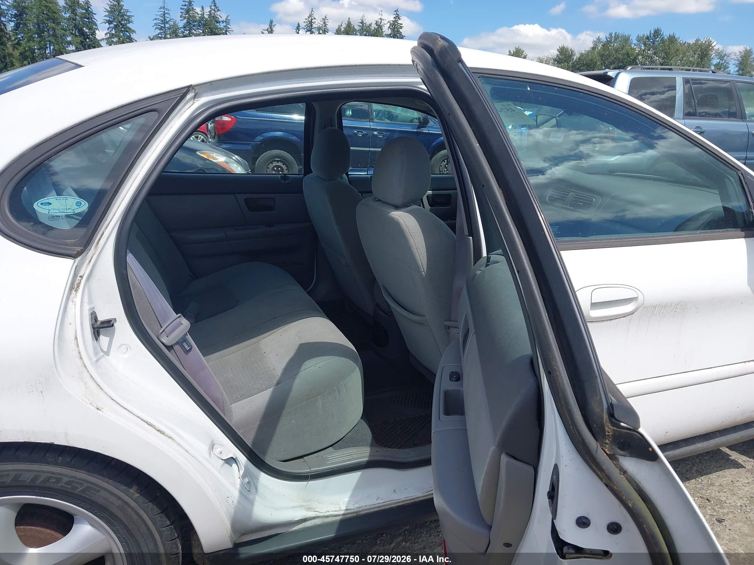 2003 Ford Taurus Se White vin: 1FAFP53U03G255959