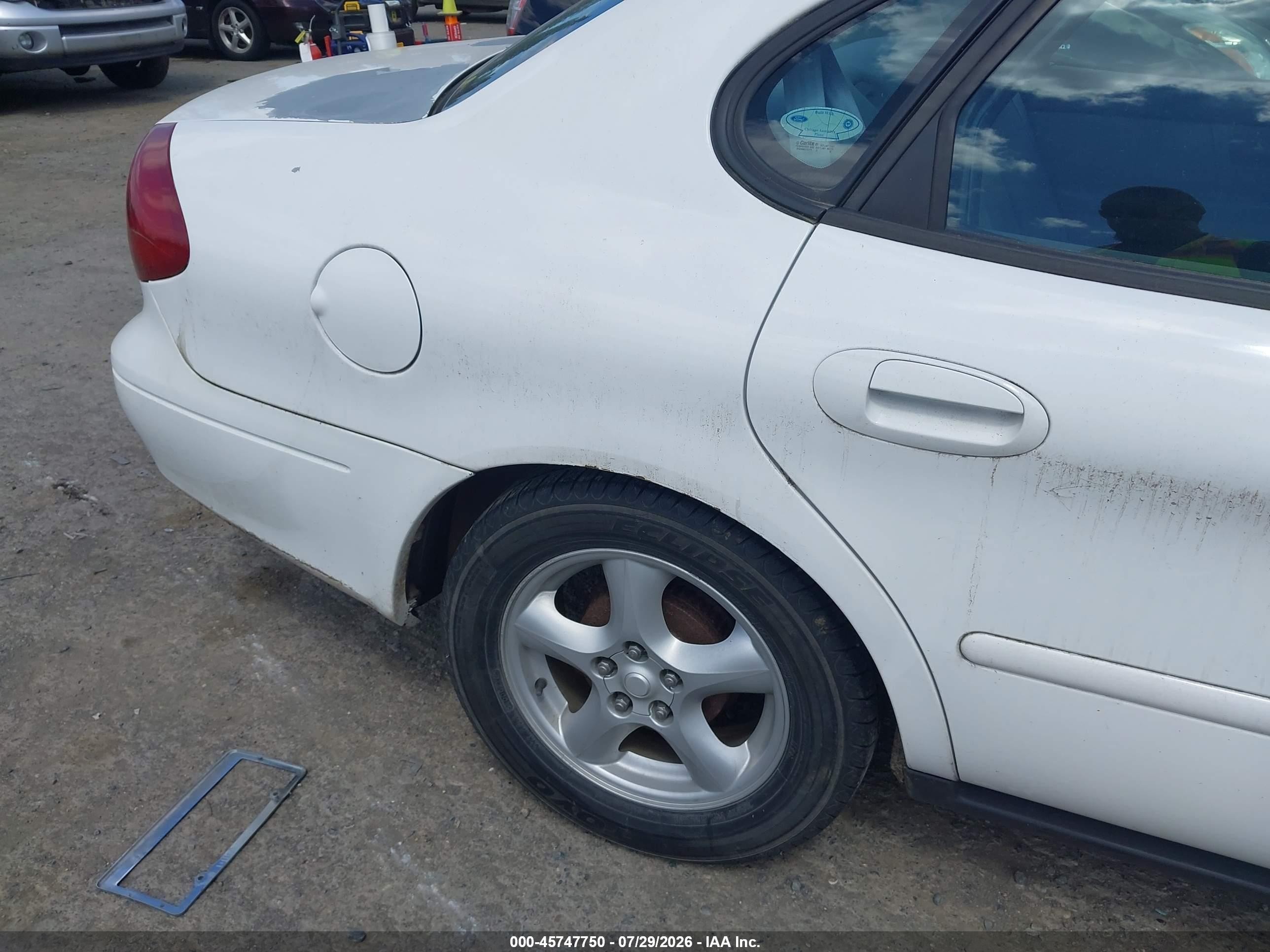 2003 Ford Taurus Se White vin: 1FAFP53U03G255959