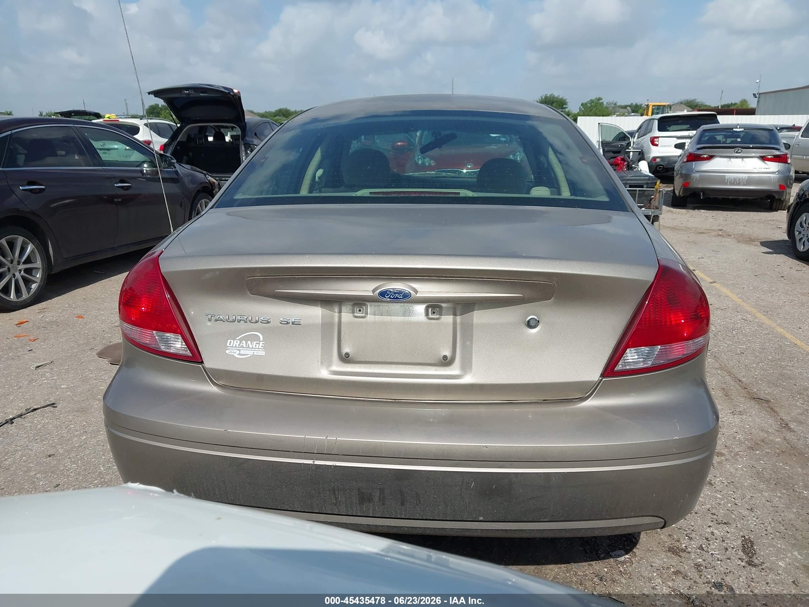 2005 Ford Taurus Se Gold vin: 1FAFP53U05A102875