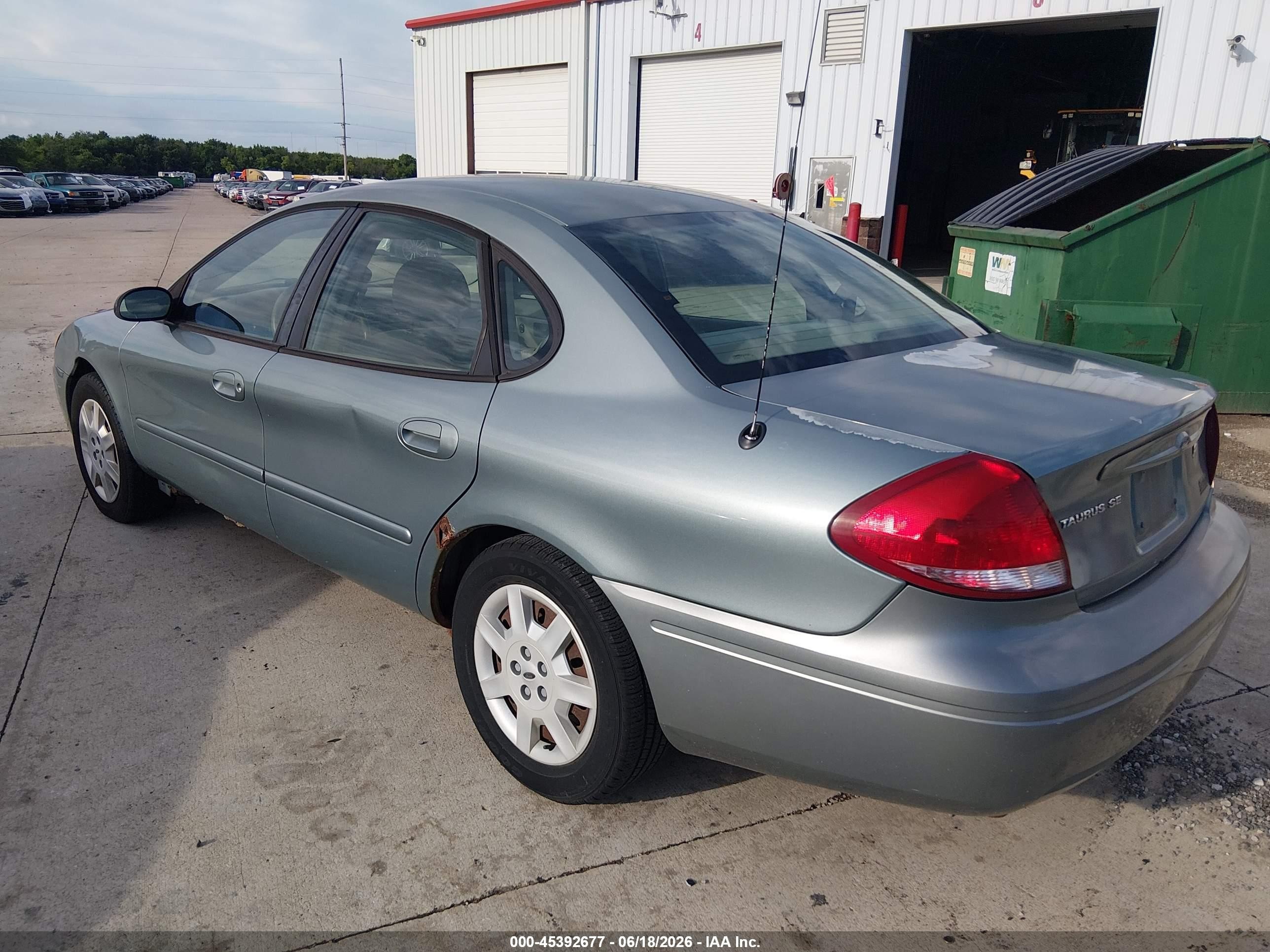 2007 Ford Taurus Se Green vin: 1FAFP53U07A165722