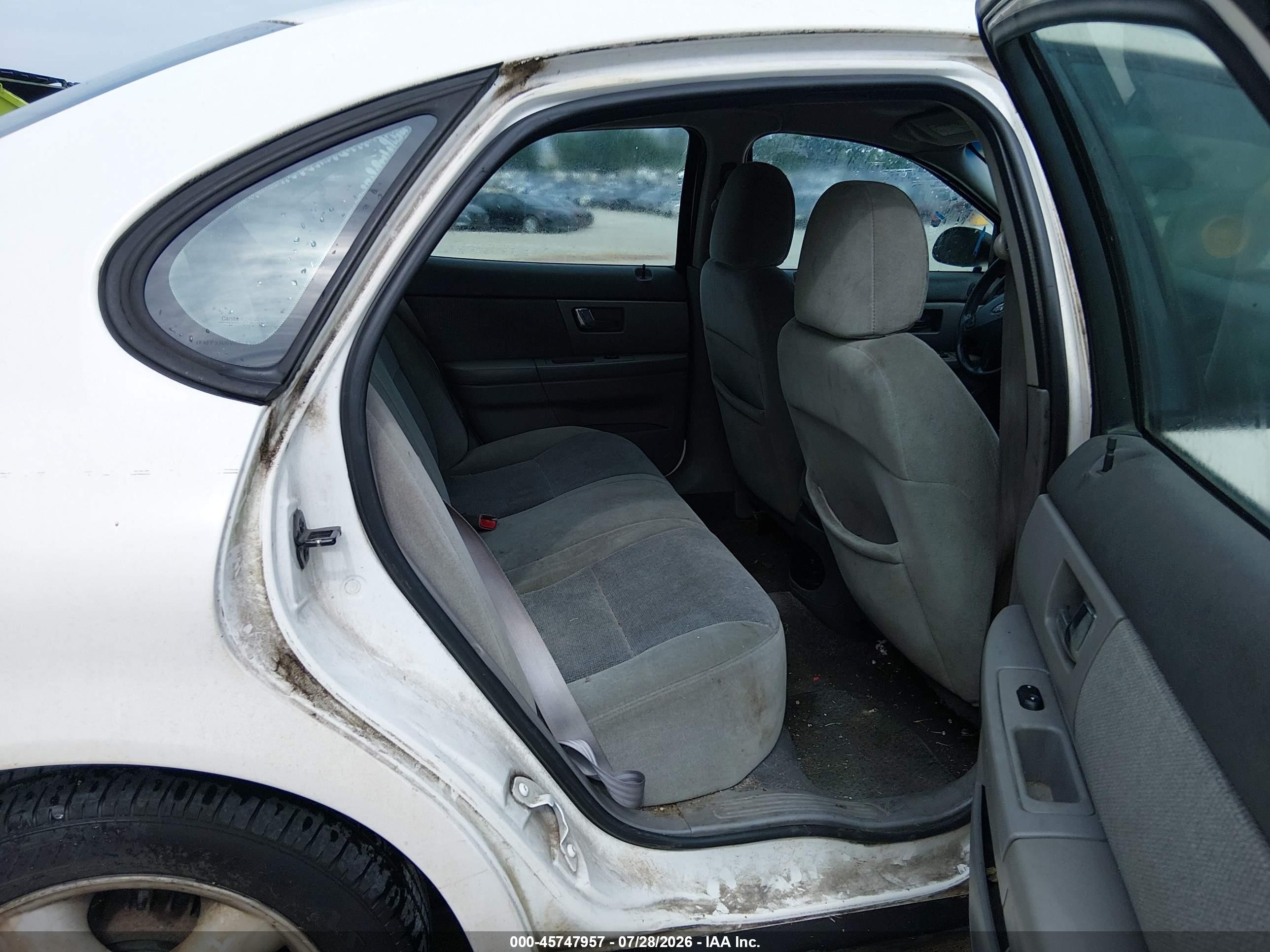 2000 Ford Taurus Se White vin: 1FAFP53U0YG227540