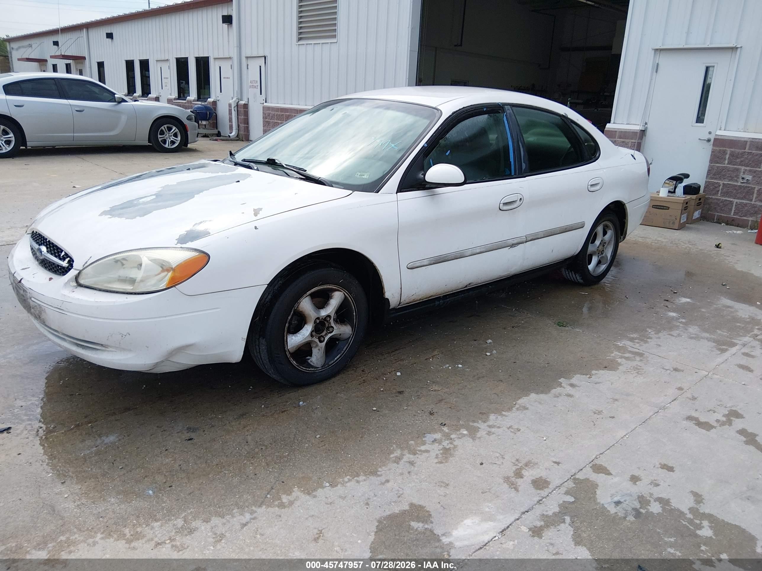 2000 Ford Taurus Se White vin: 1FAFP53U0YG227540