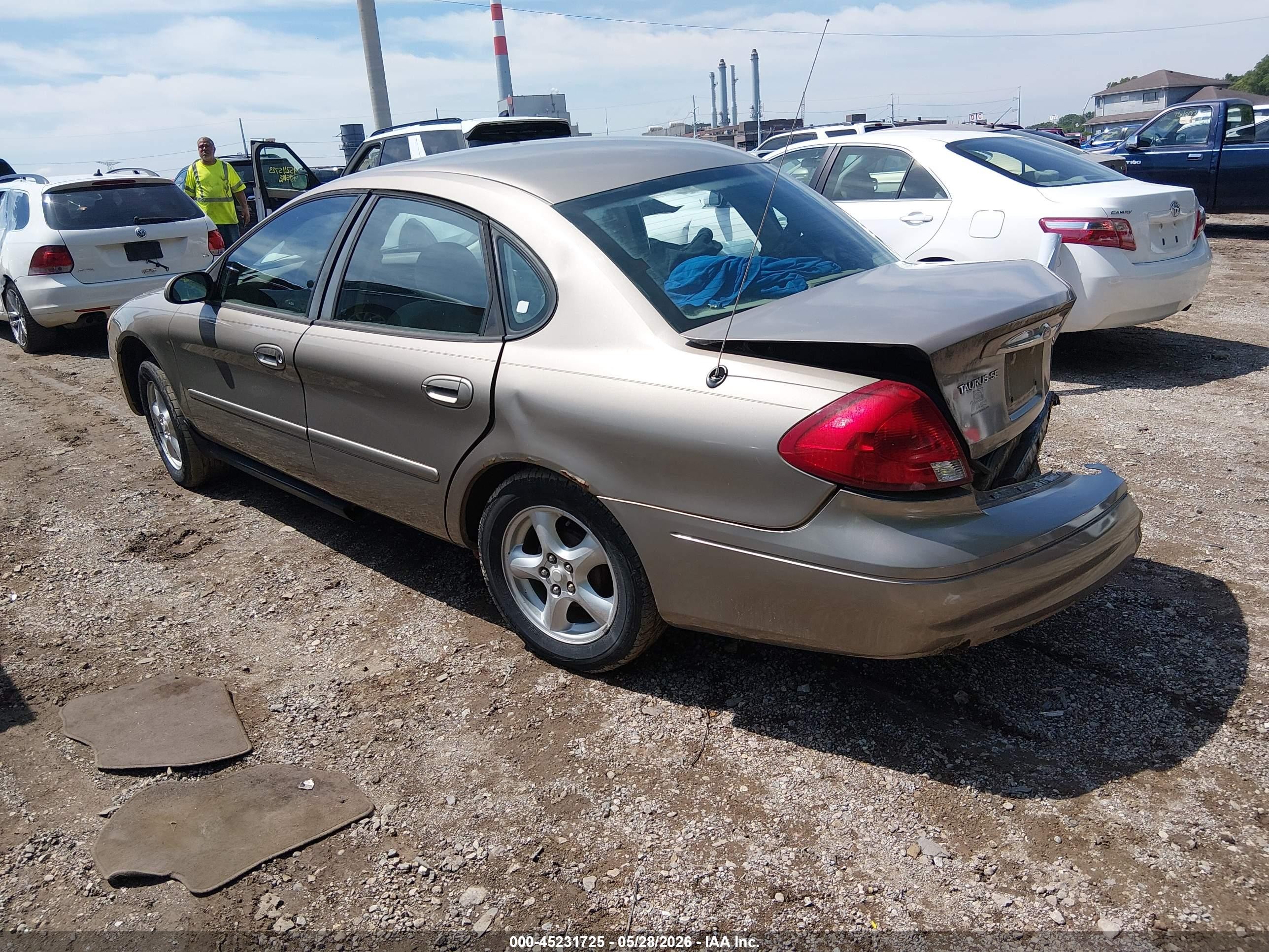 2002 Ford Taurus Se Gold vin: 1FAFP53U12G103249
