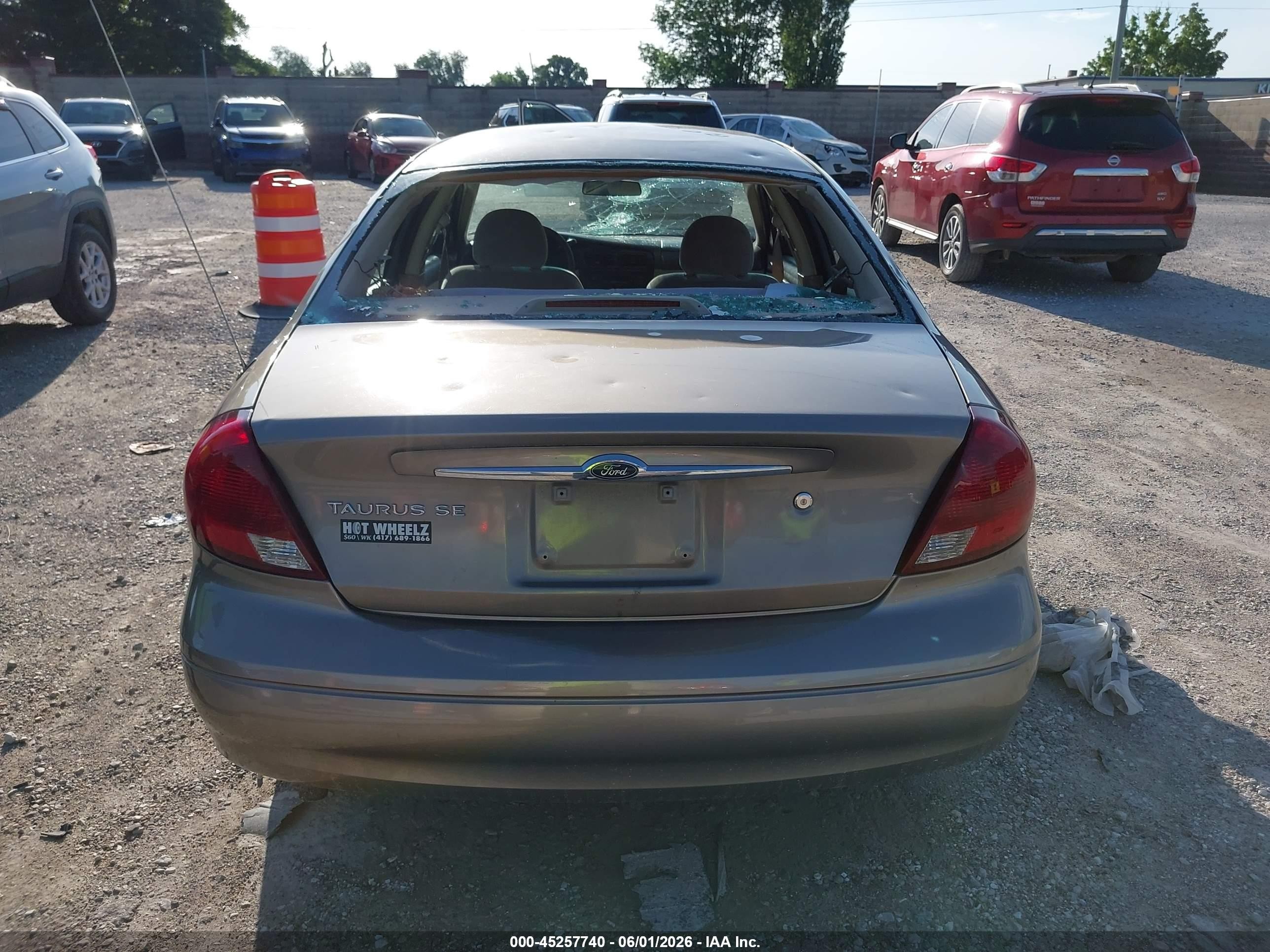2002 Ford Taurus Se Beige vin: 1FAFP53U12G127986