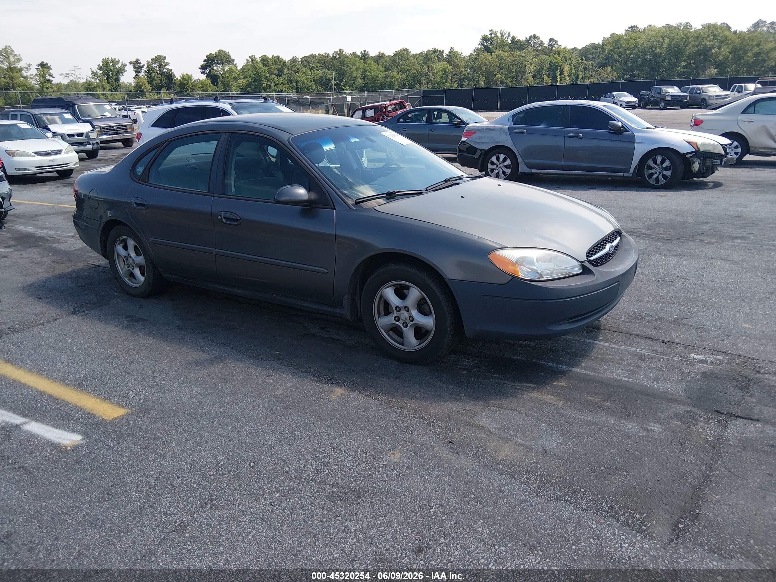 2003 Ford Taurus Se Gray vin: 1FAFP53U13G157538
