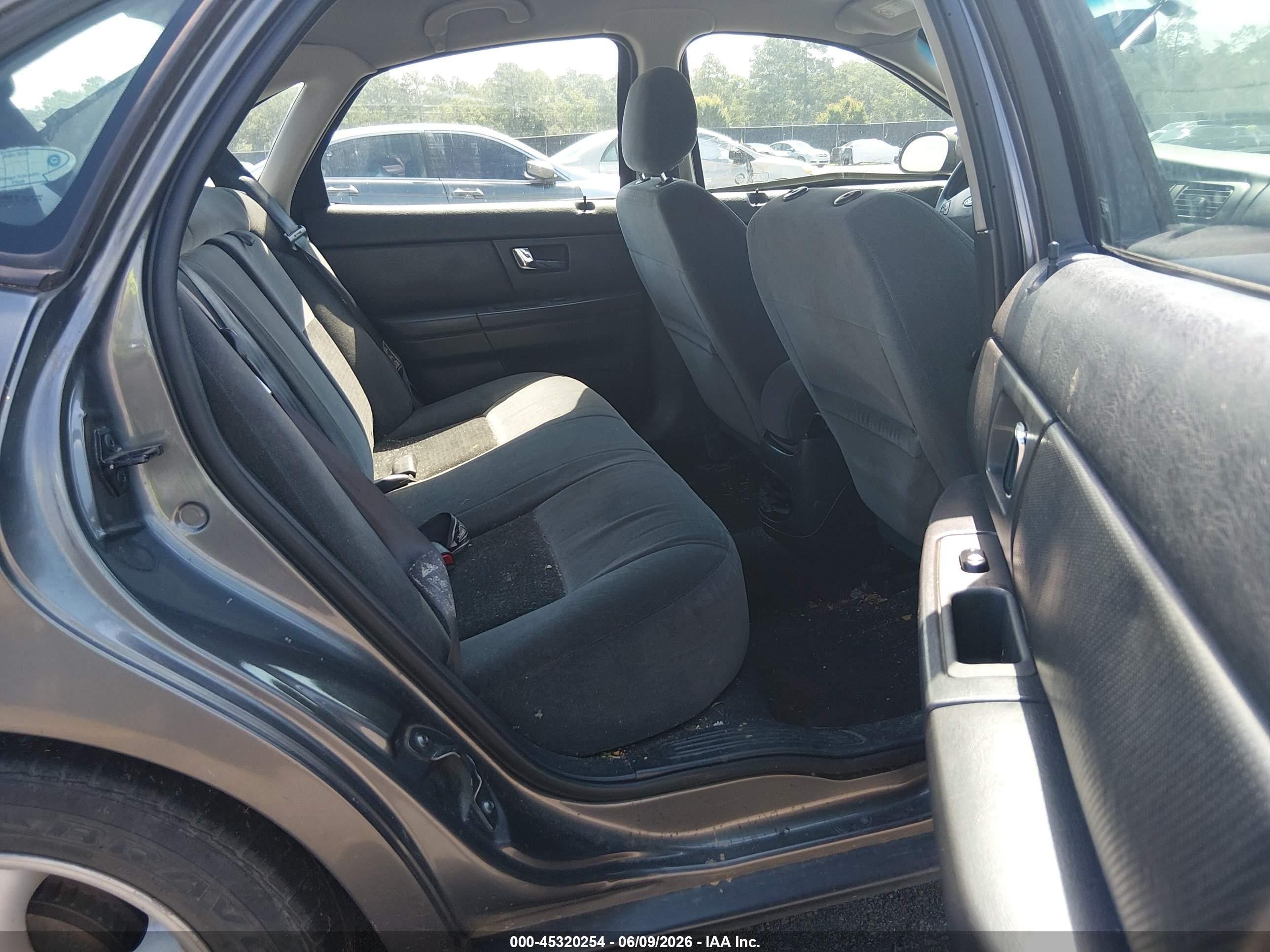 2003 Ford Taurus Se Gray vin: 1FAFP53U13G157538