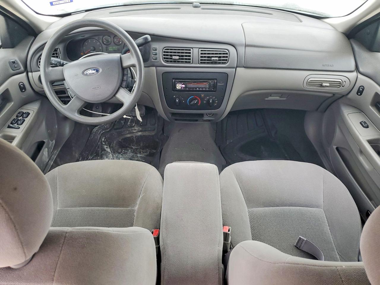 2005 Ford Taurus Se White vin: 1FAFP53U15A214035