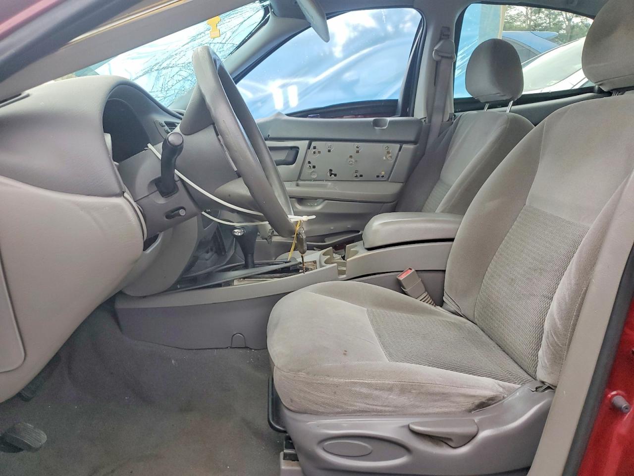 2006 Ford Taurus Se Burgundy vin: 1FAFP53U16A112171