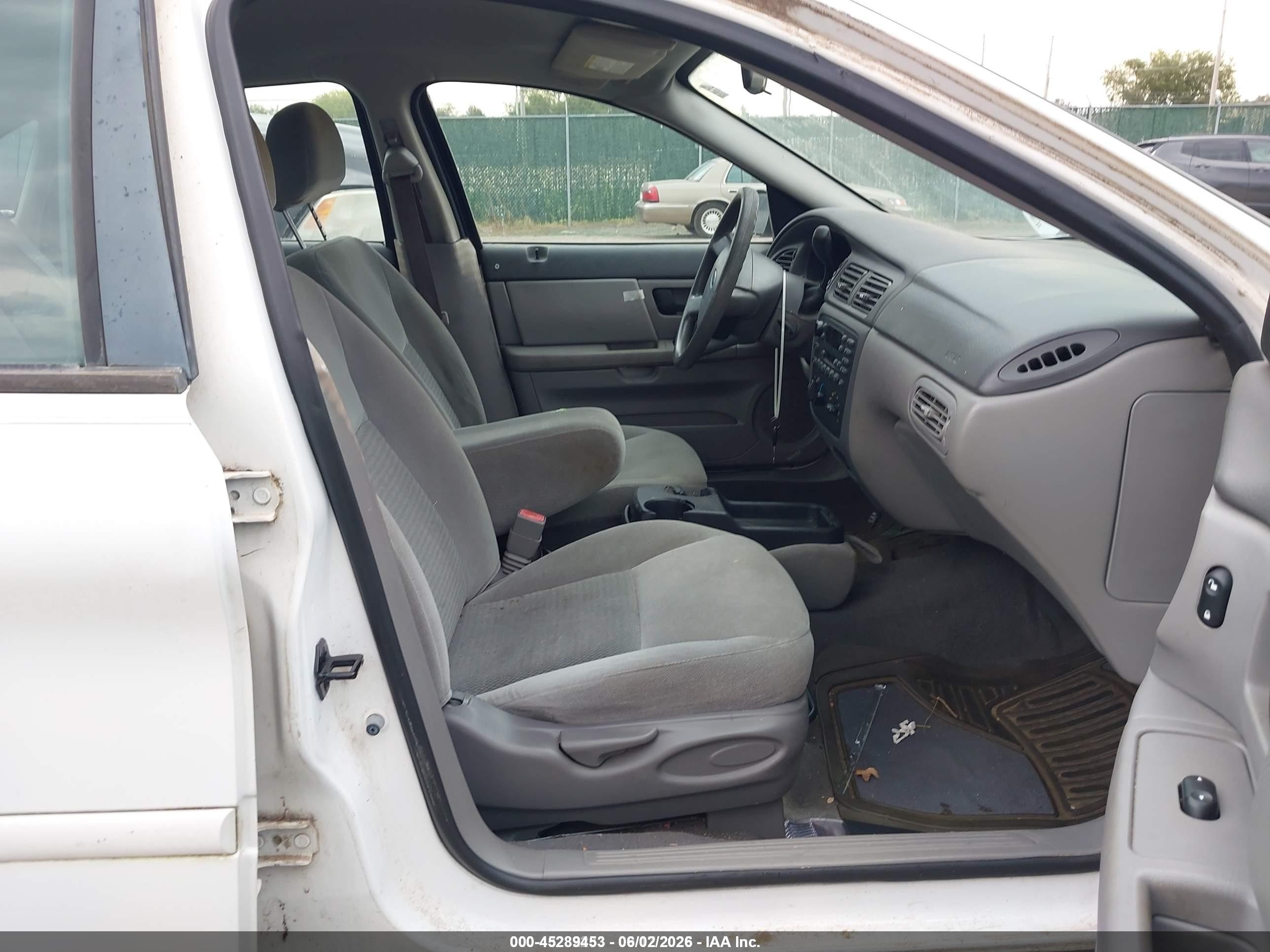 2006 Ford Taurus Se Белый vin: 1FAFP53U16A164724