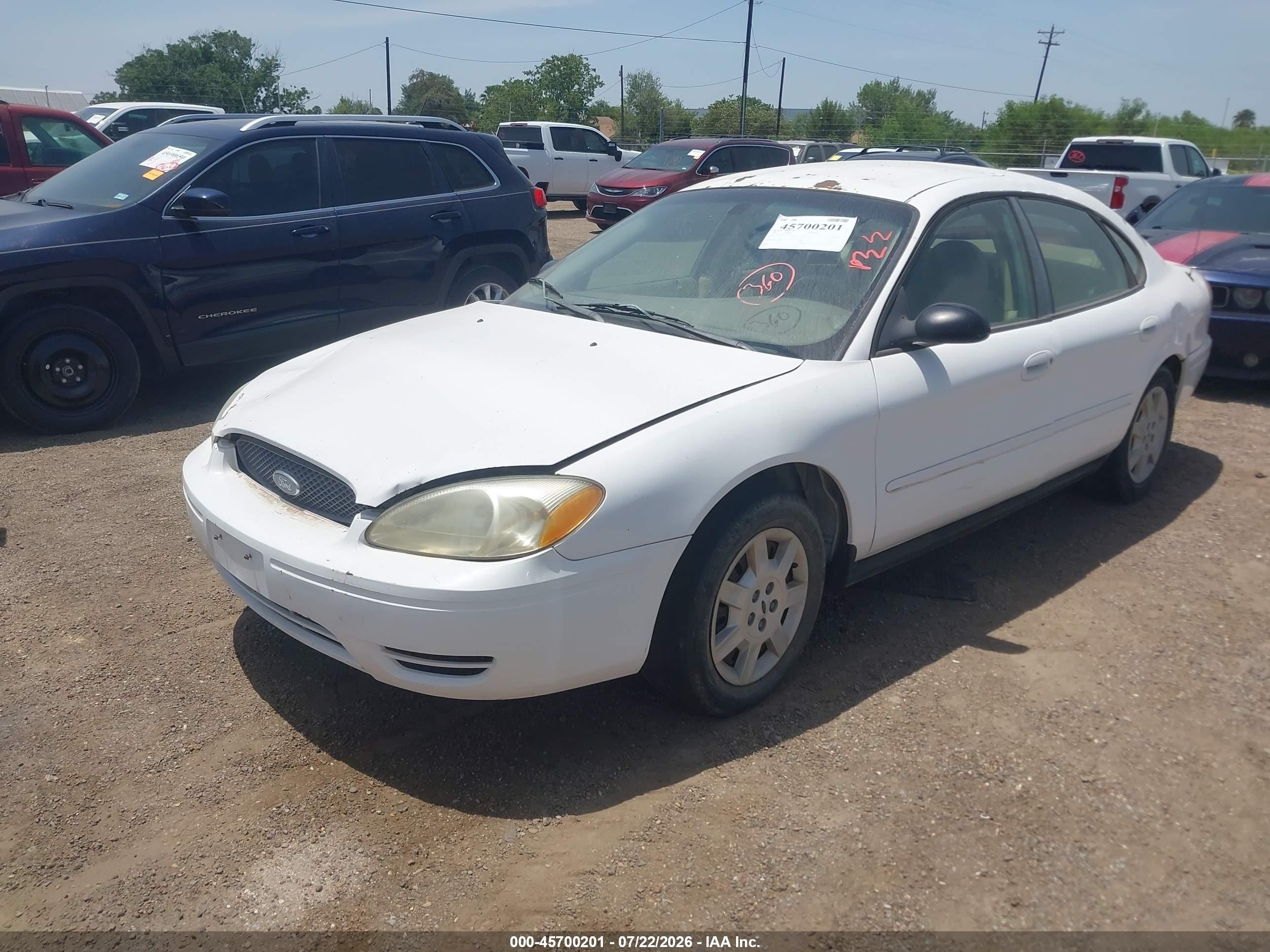 2007 Ford Taurus Se White vin: 1FAFP53U17A102595