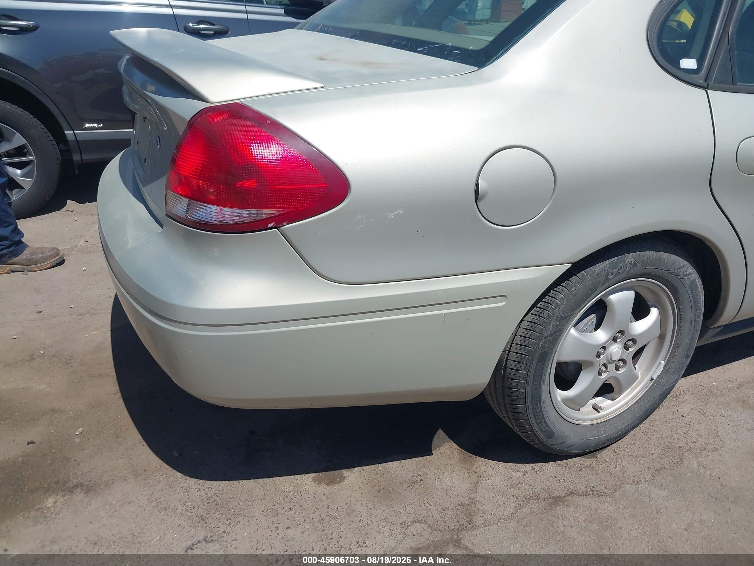 2007 Ford Taurus Se Silver vin: 1FAFP53U17A154129