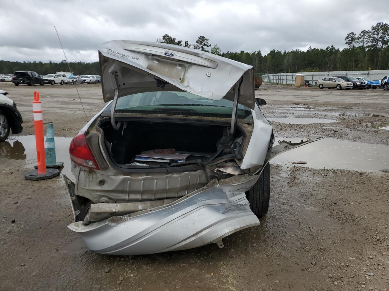 2007 Ford Taurus Se Silver vin: 1FAFP53U17A158441