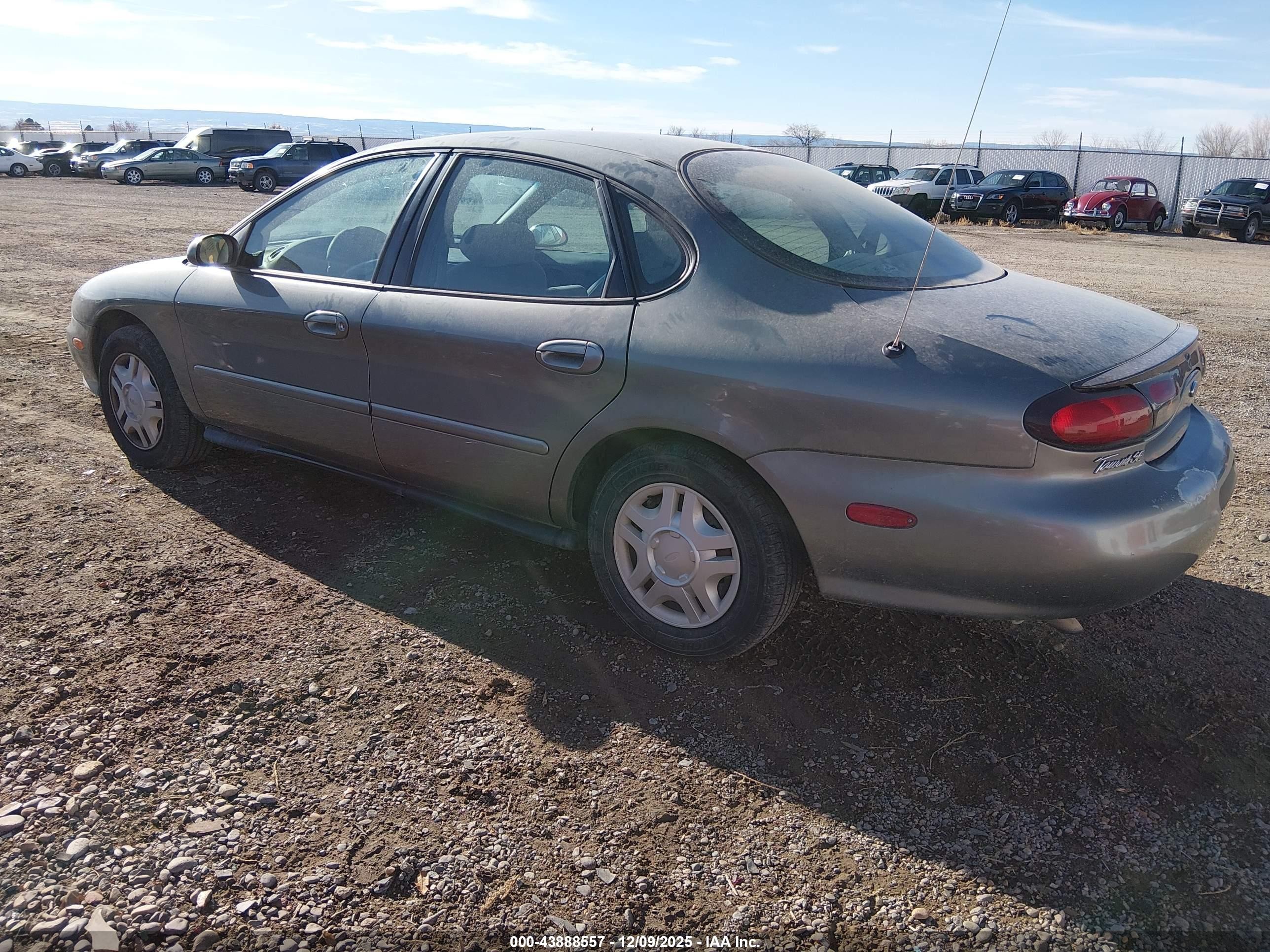 1999 Ford Taurus Se/se-ne Tan vin: 1FAFP53U1XG314975