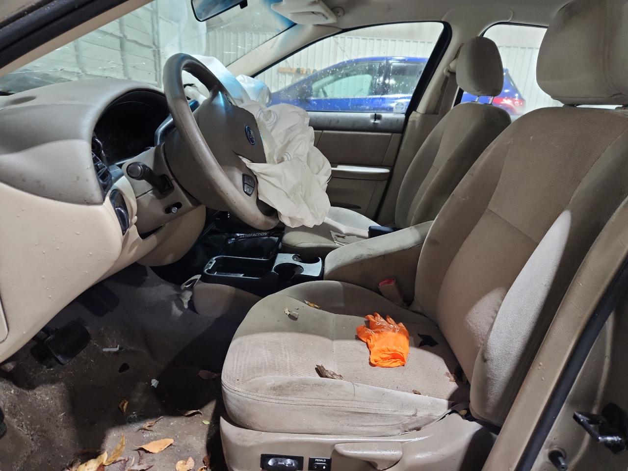 2002 Ford Taurus Se Tan vin: 1FAFP53U22G200122