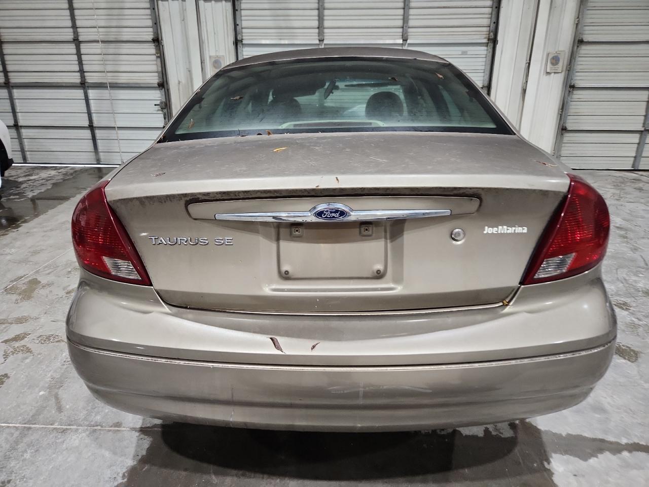 2002 Ford Taurus Se Tan vin: 1FAFP53U22G200122